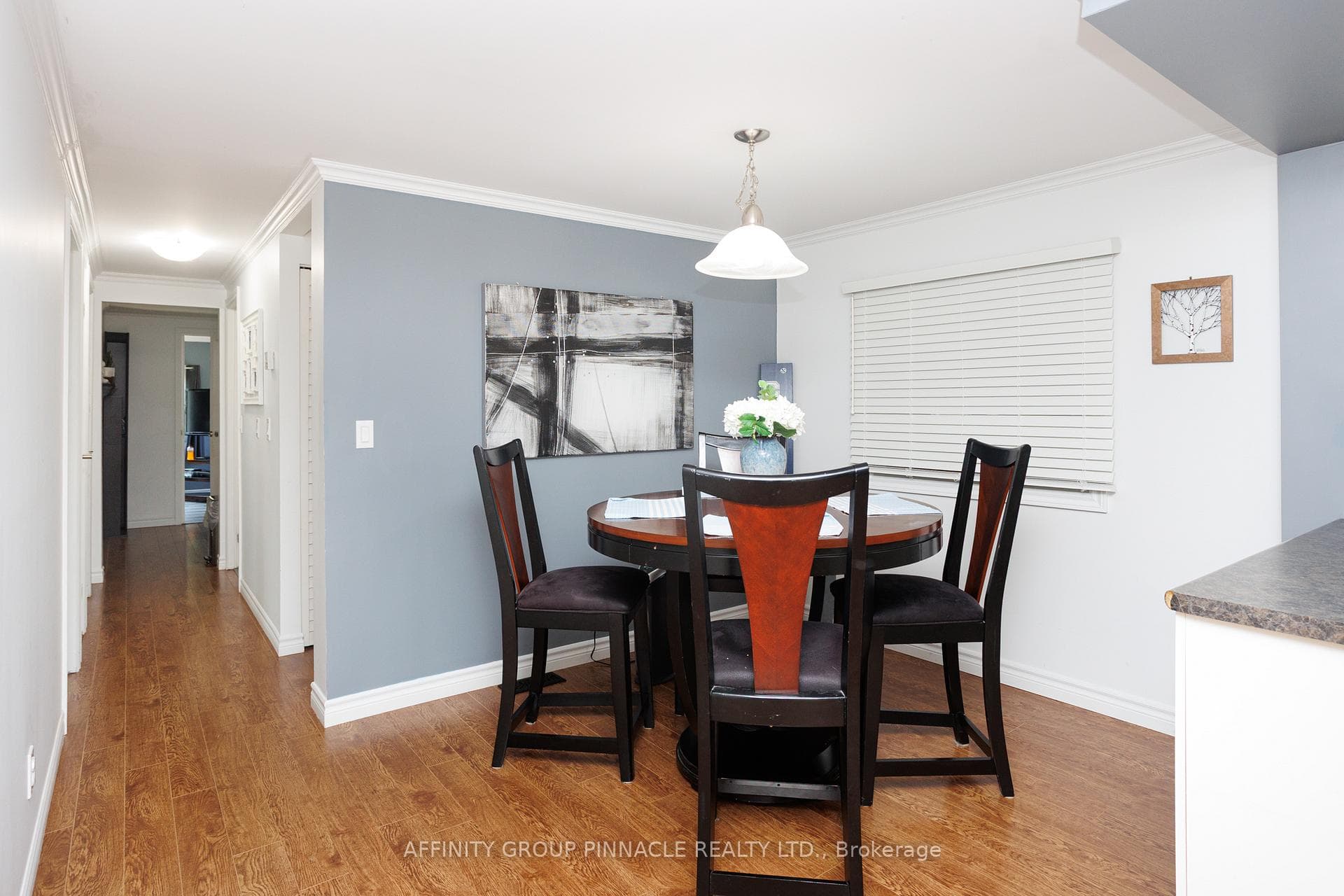 24 Circle Drive photo 9