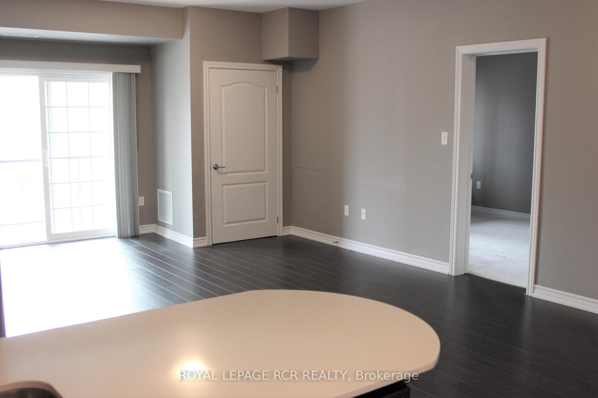 40 Ferndale Drive Unit 207 photo 8