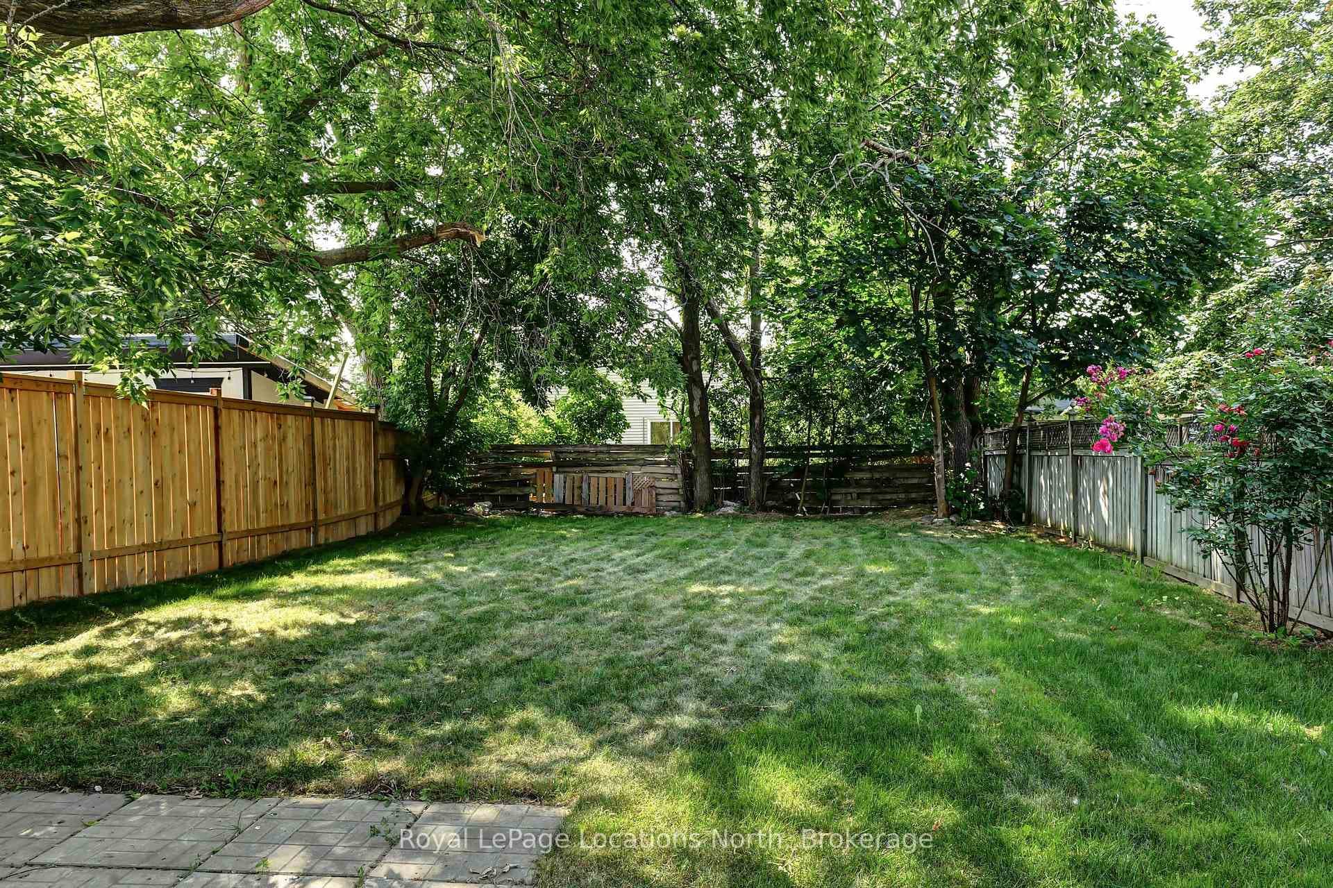 71 Gibbard Crescent photo 3