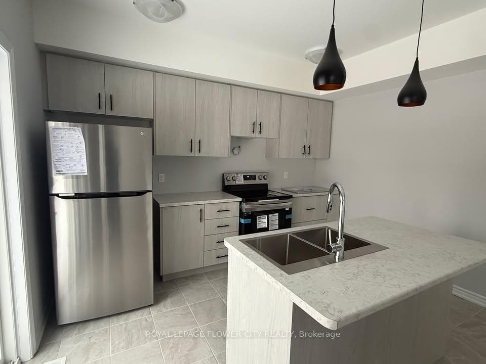 5672 Dorchester Road Unit 49 photo 6