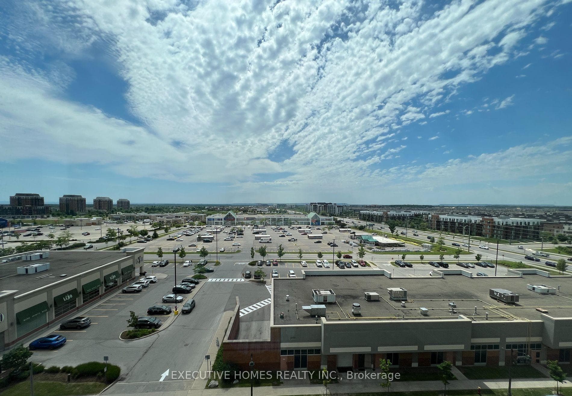 2481 Taunton Road Unit 708 photo 14