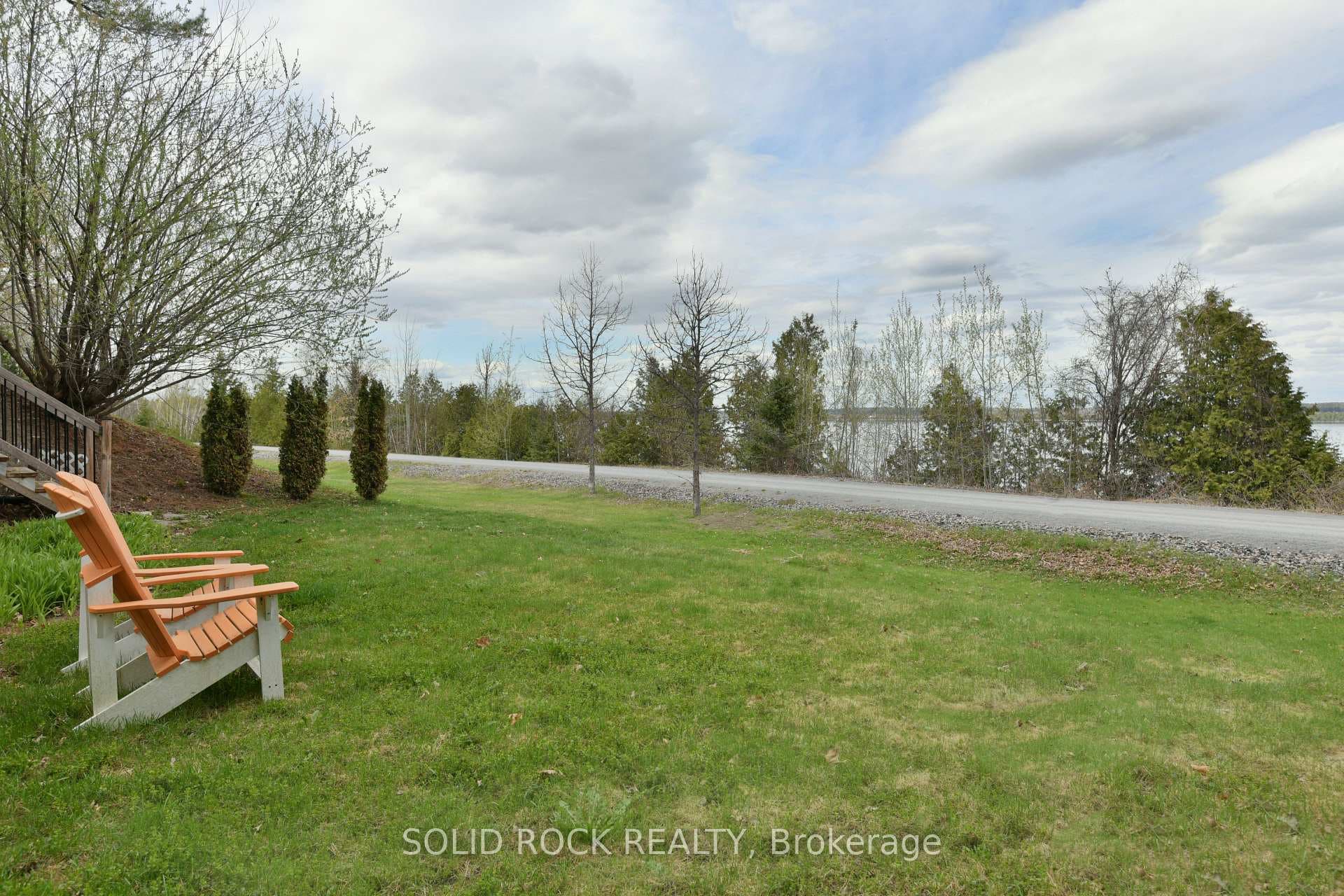 2496 River Road photo 40