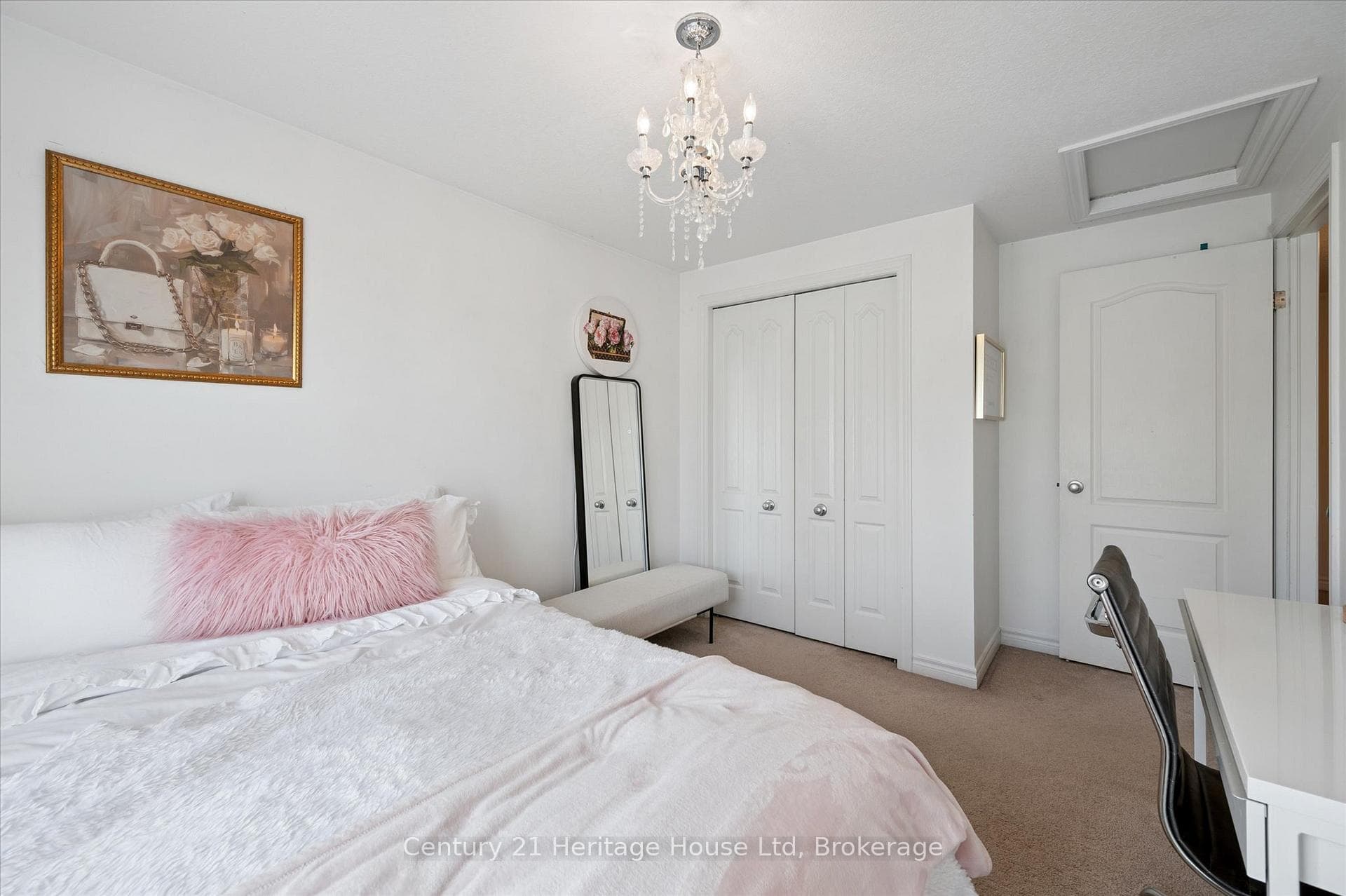 122 Creighton Avenue photo 23