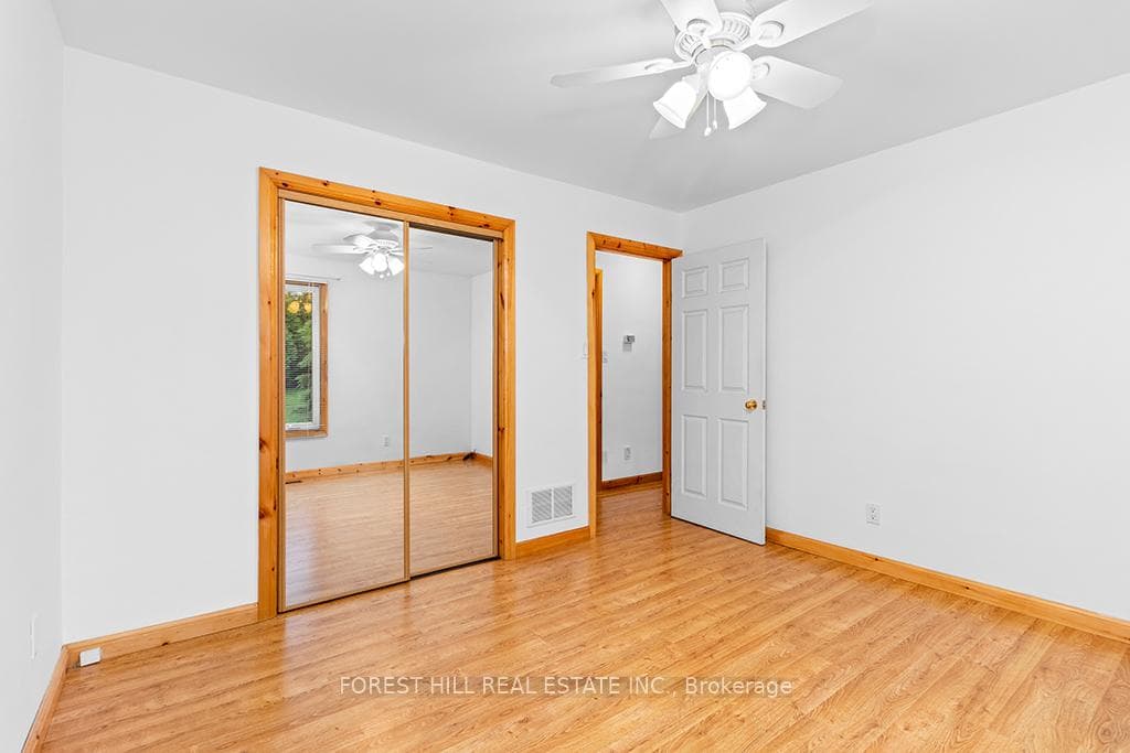 425205 Irish Lake Road photo 18