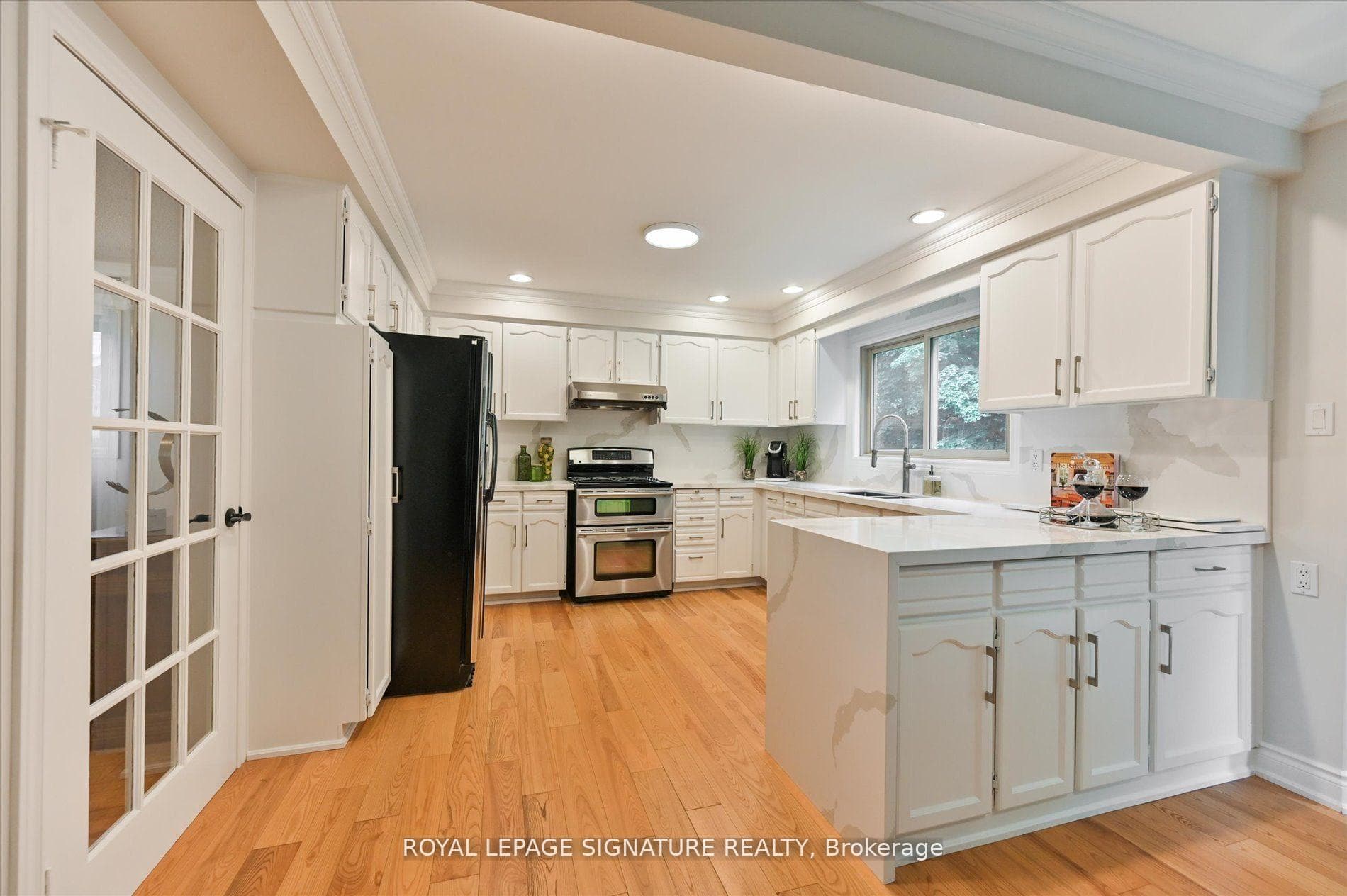 3417 Sanderling Crescent photo 11