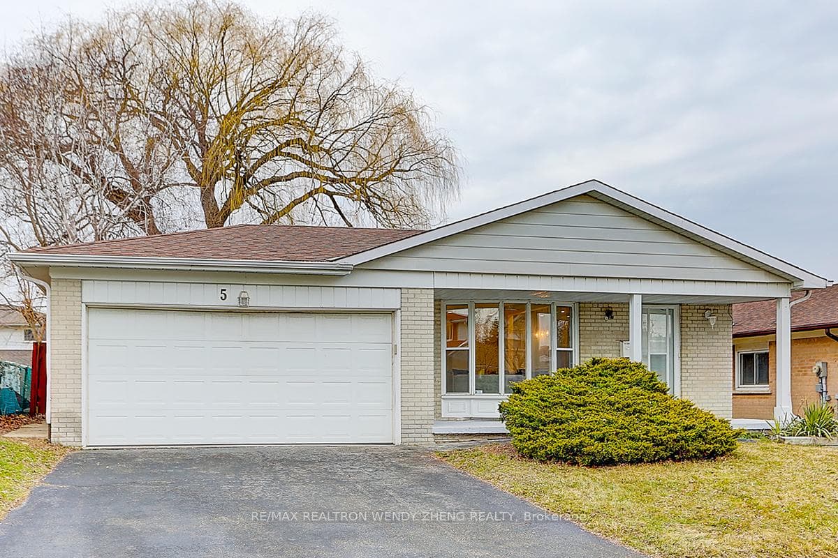 5 Marblemount Crescent photo 1
