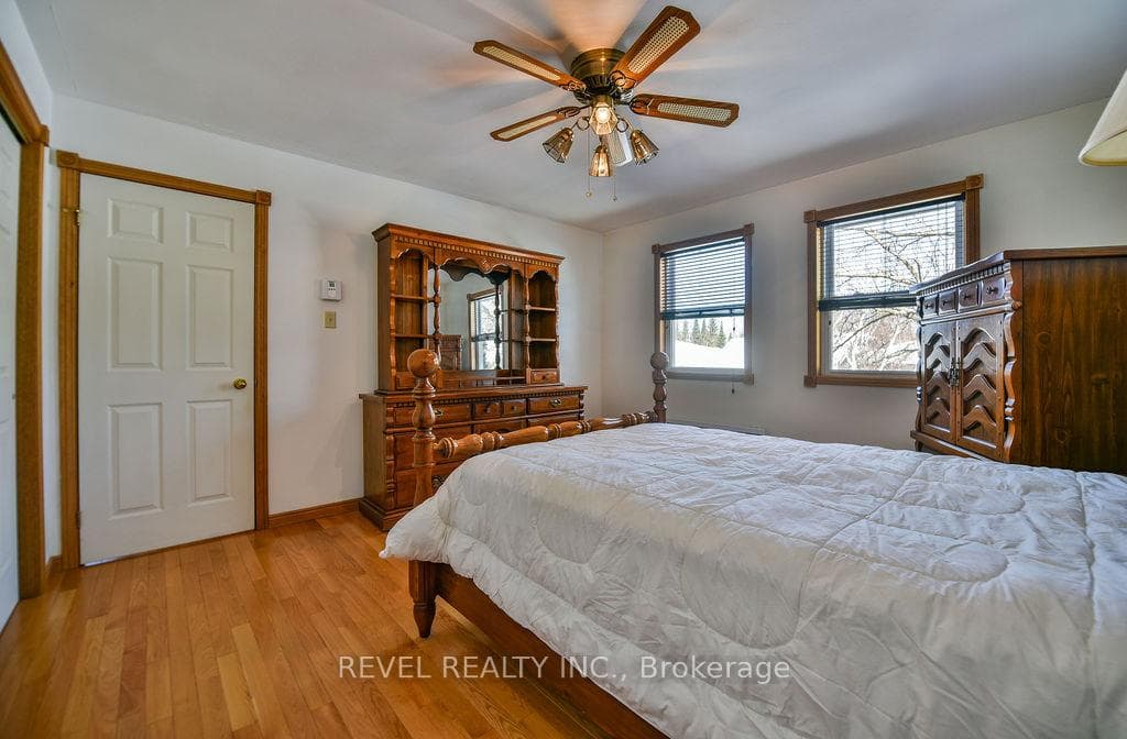 901 Reg Pope Boulevard photo 22