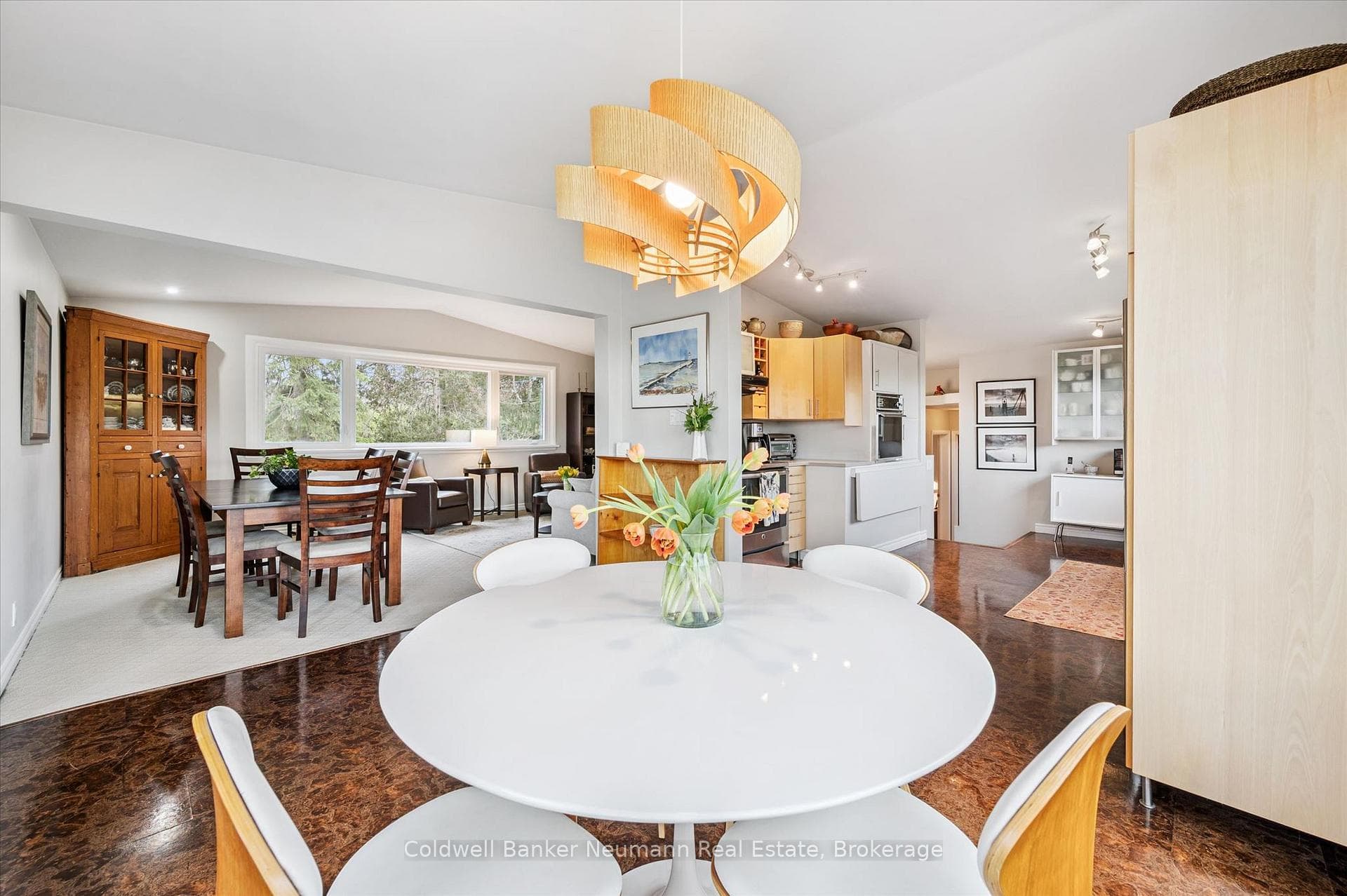 20 Harcourt Drive photo 14