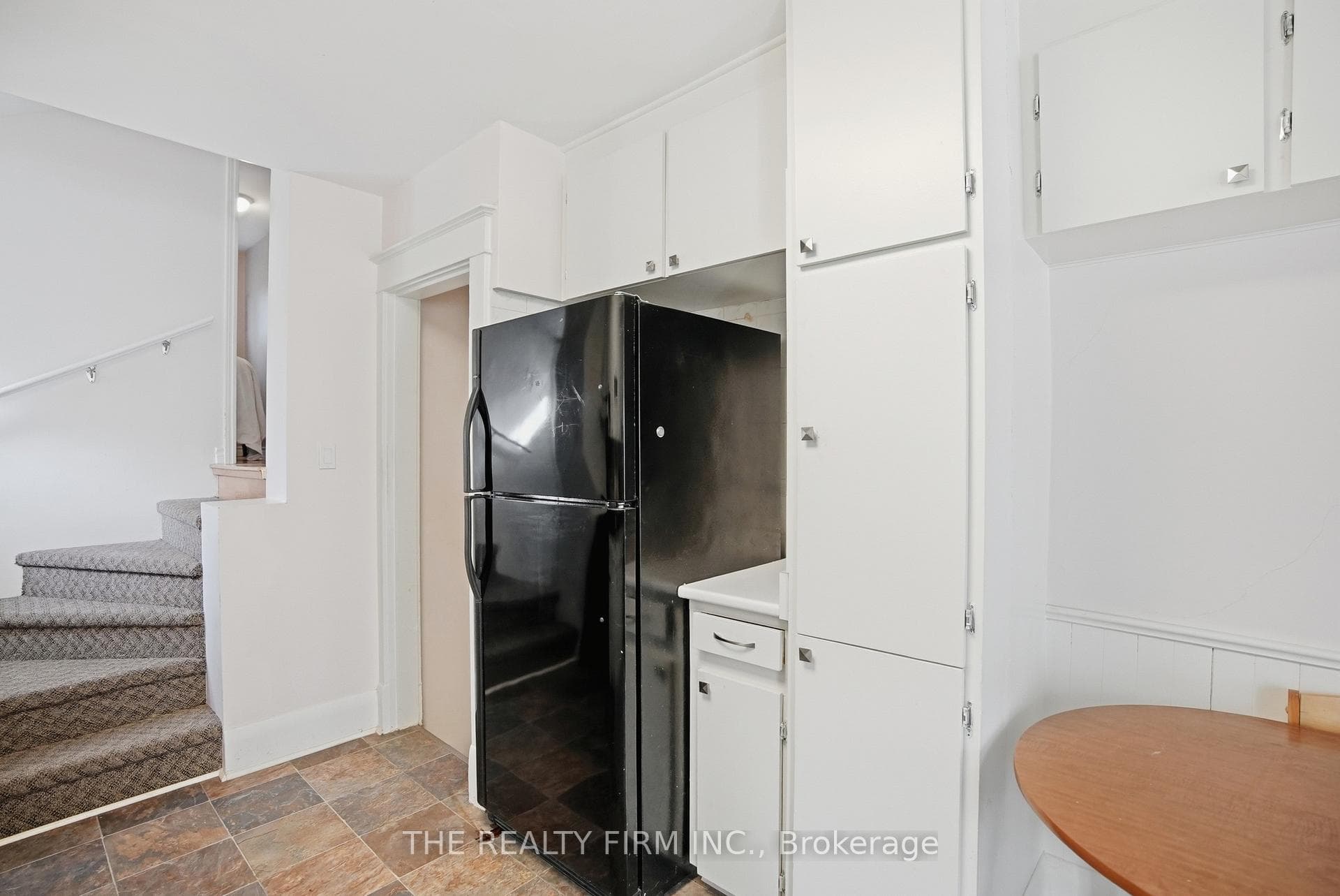 151 Brisbin Street photo 12
