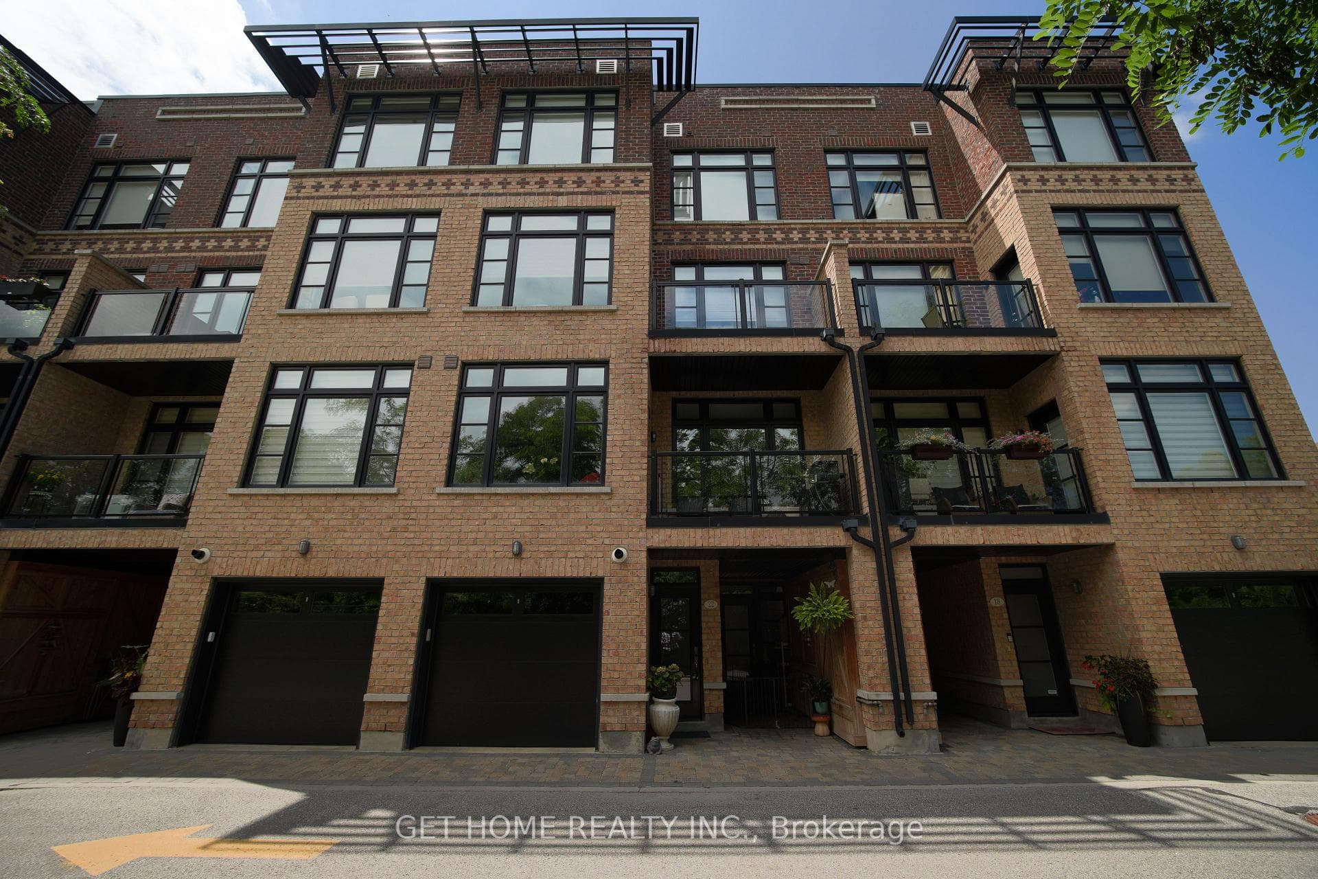8169 Kipling Avenue Unit 22 photo 3