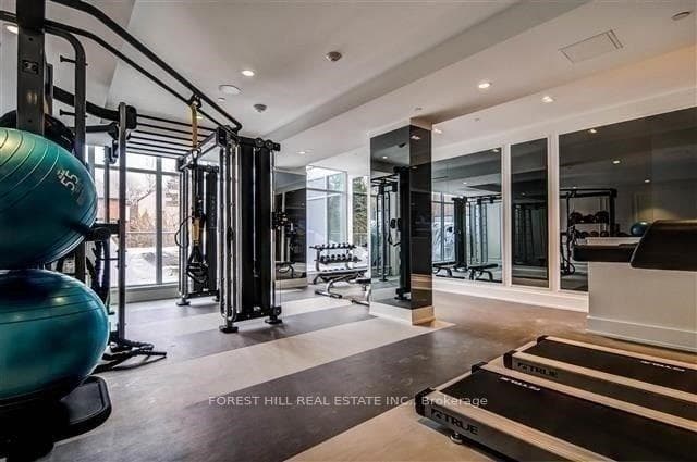 6 Parkwood Avenue Unit 614 photo 12