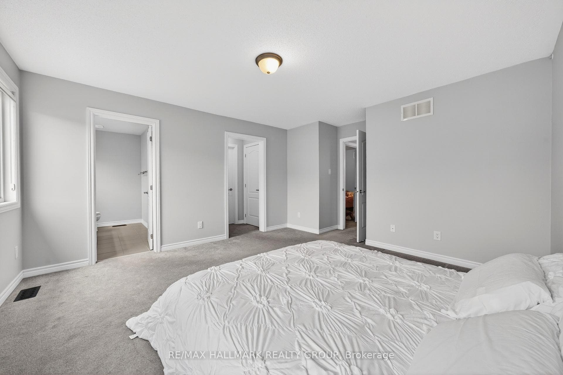 614 Dundonald Drive photo 28