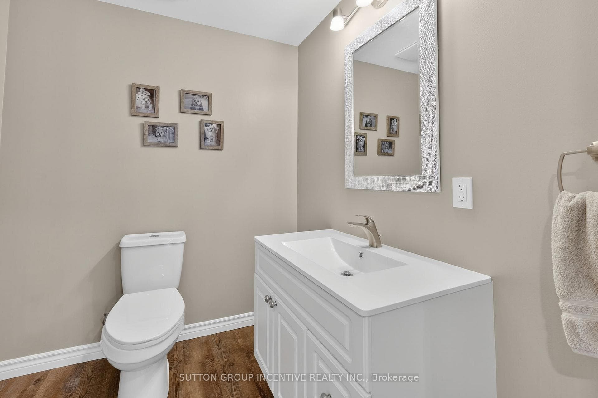 26 Prince Of Wales Drive photo 34
