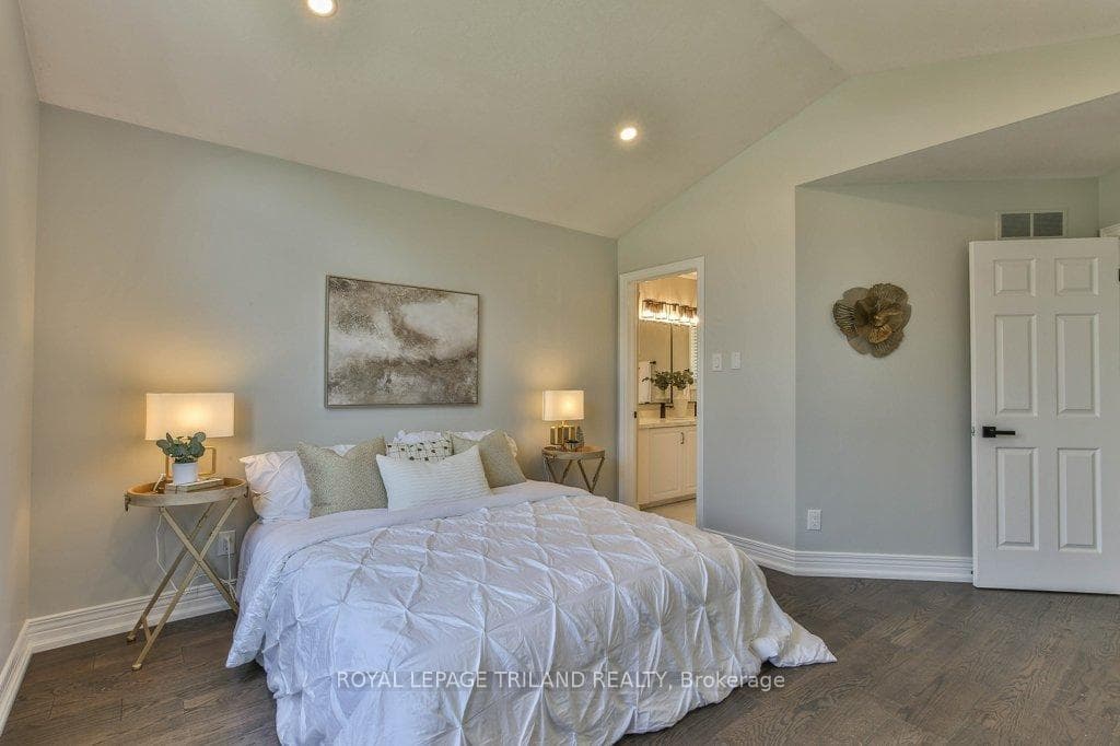 16 PINEHURST Drive photo 15