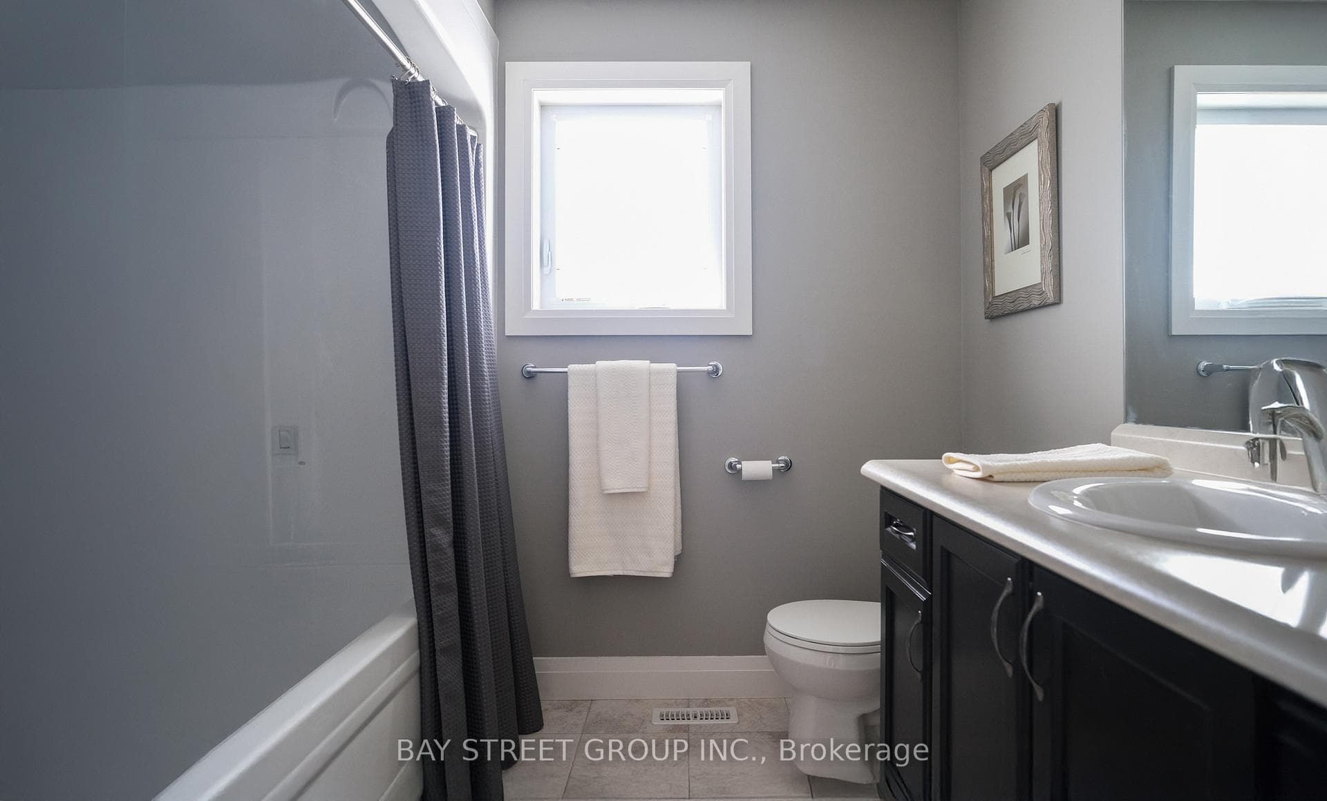 679 Tennent Avenue photo 19