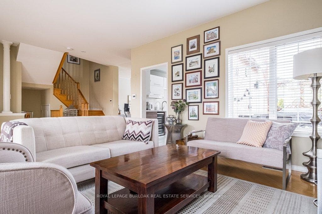 5496 Longford Drive photo 11