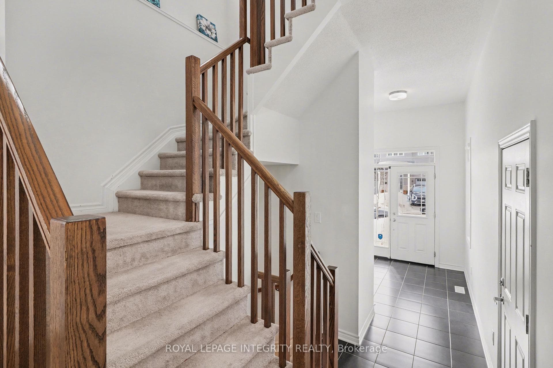 105 Mesa Drive photo 4