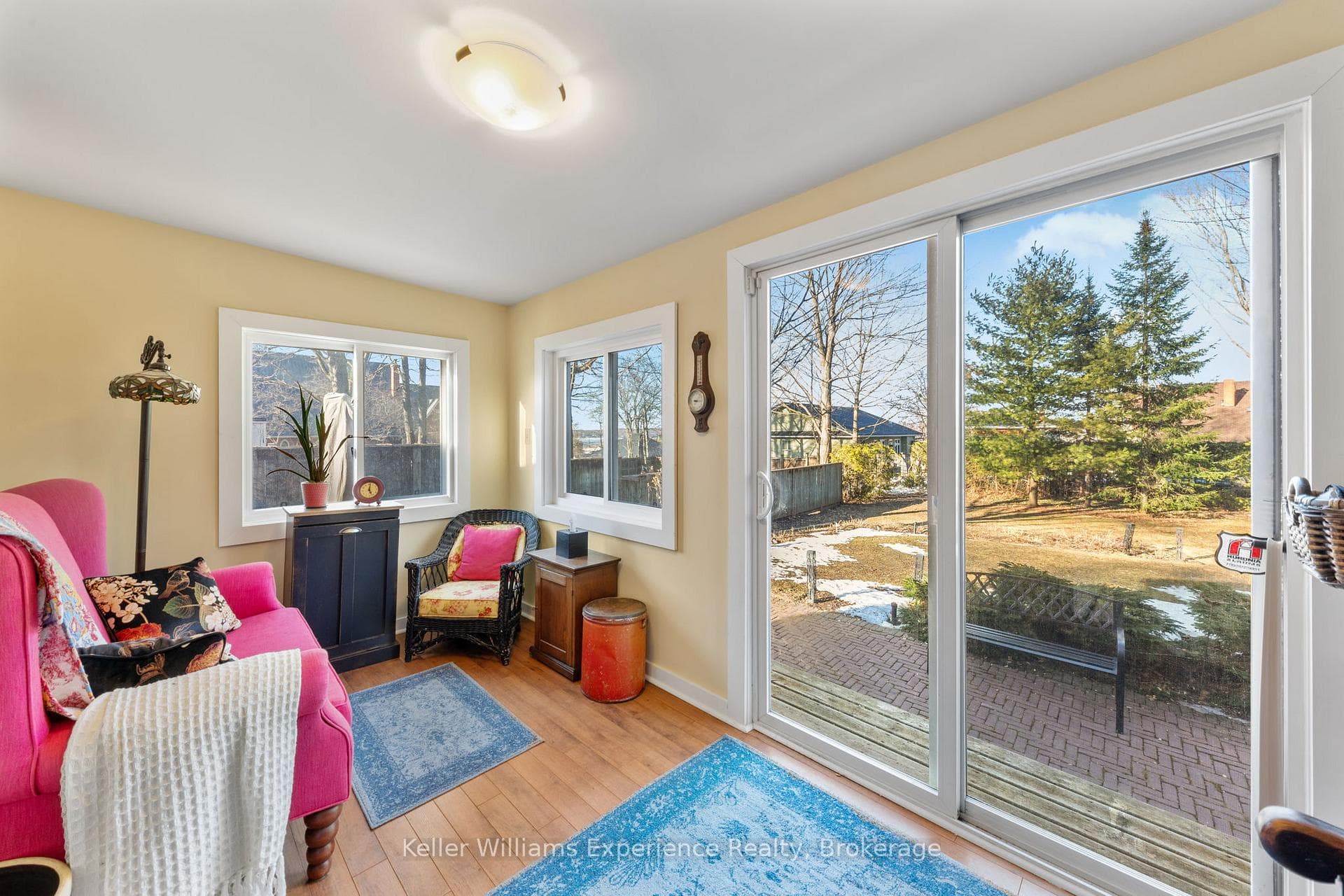 325 Third Street photo 12