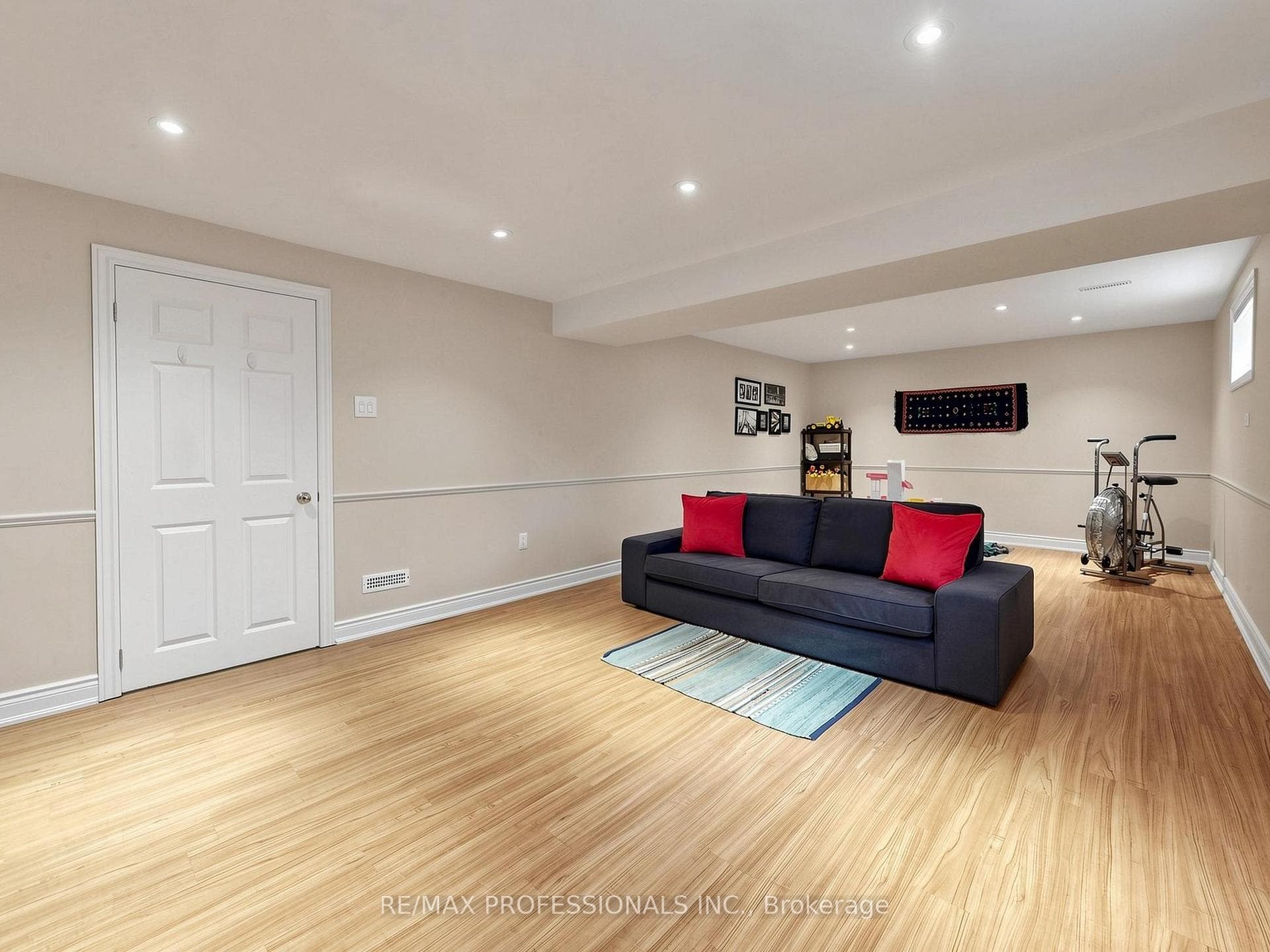5 Muirdale Avenue photo 31