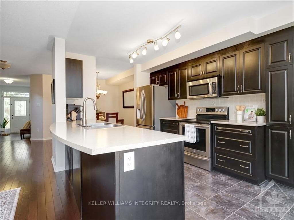821 PERCIFOR Way photo 8