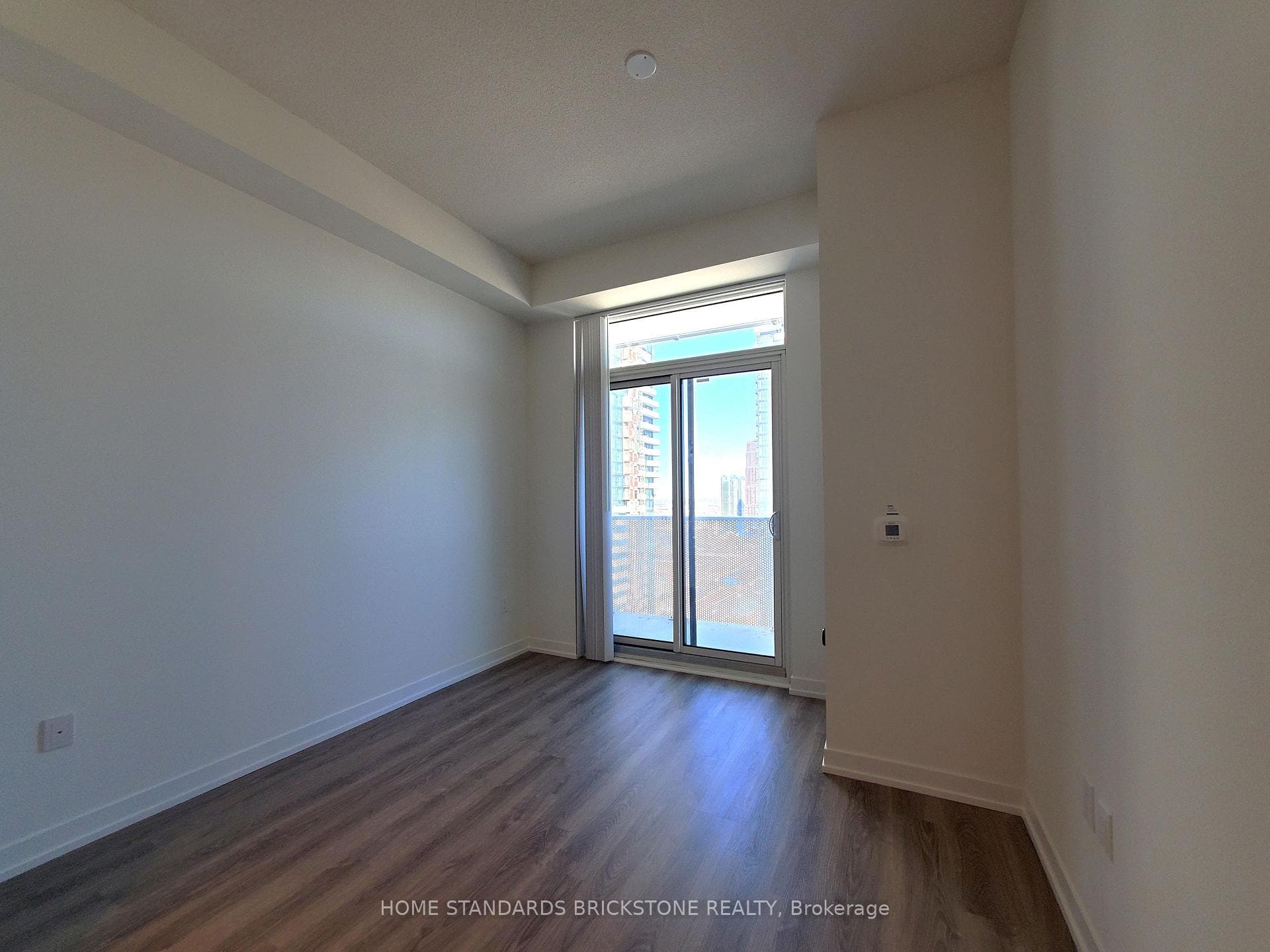 195 COMMERCE Street Unit 3202 photo 4