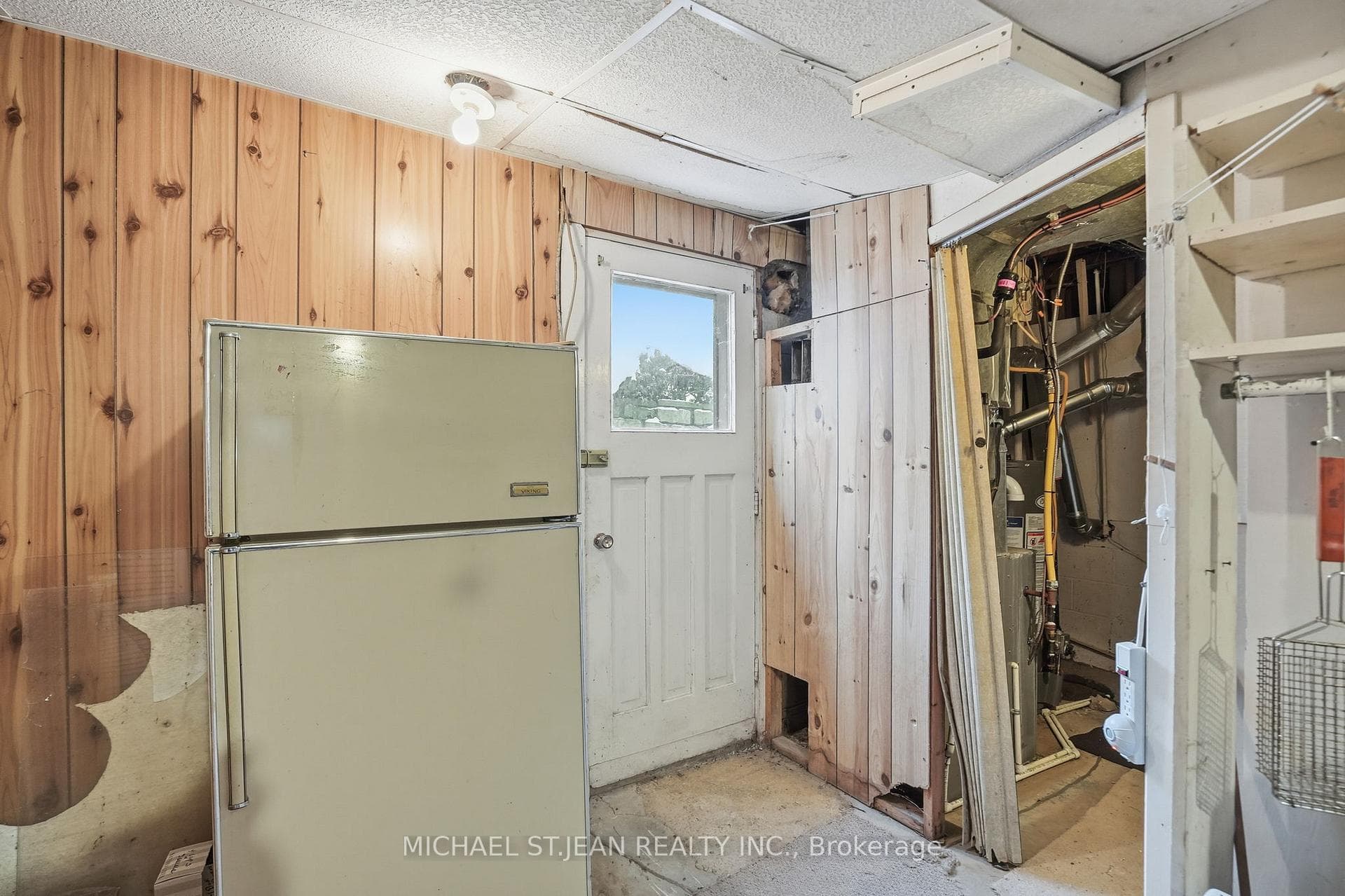 167 Fallingbrook Drive photo 35