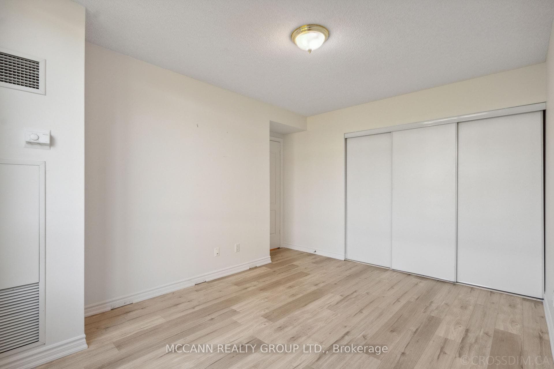 18 William Carson Crescent Unit 614 photo 23