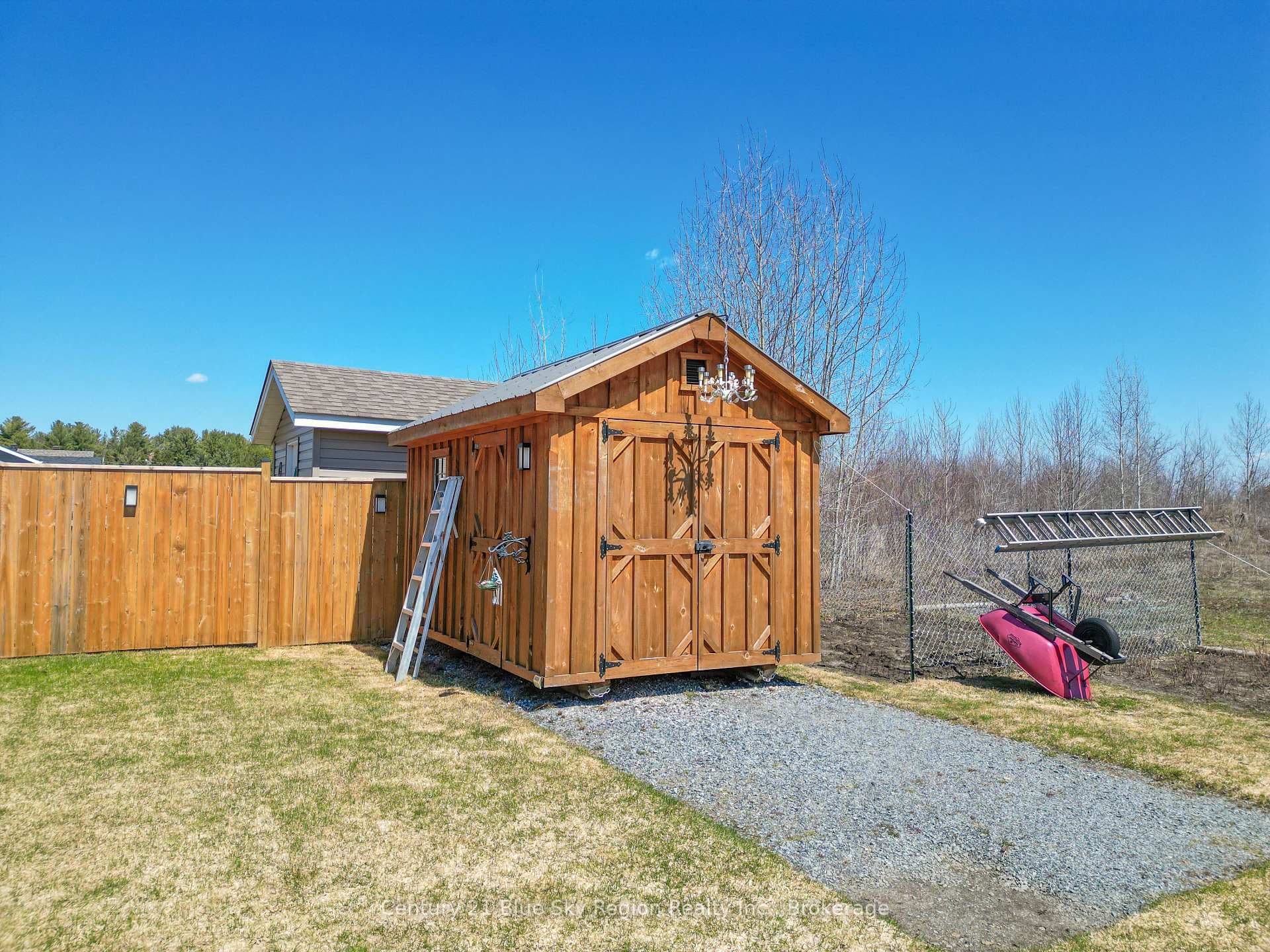 192 Dovercourt Road photo 42