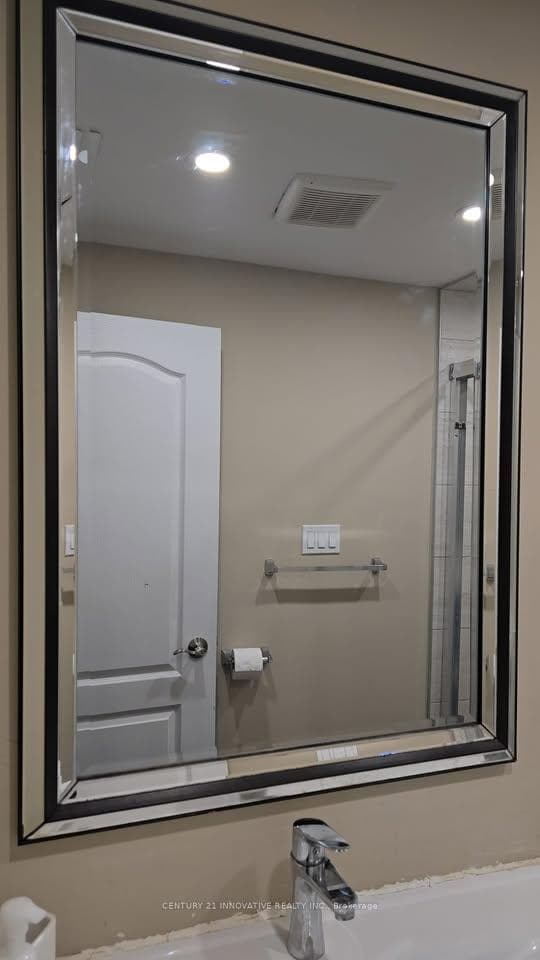70 Pavlova Crescent Unit Bsmt photo 12