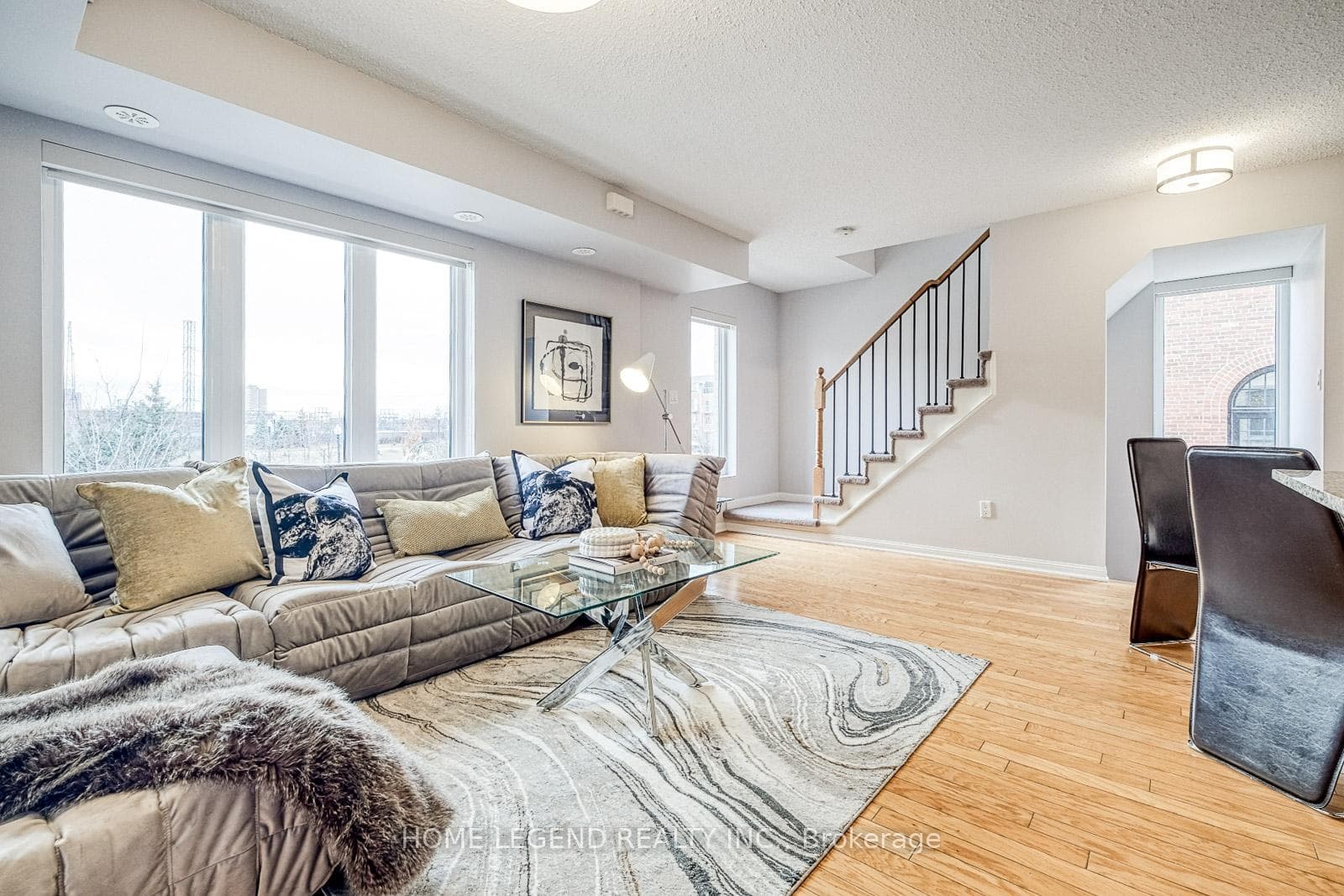 15 Foundry Avenue Unit 201 photo 9
