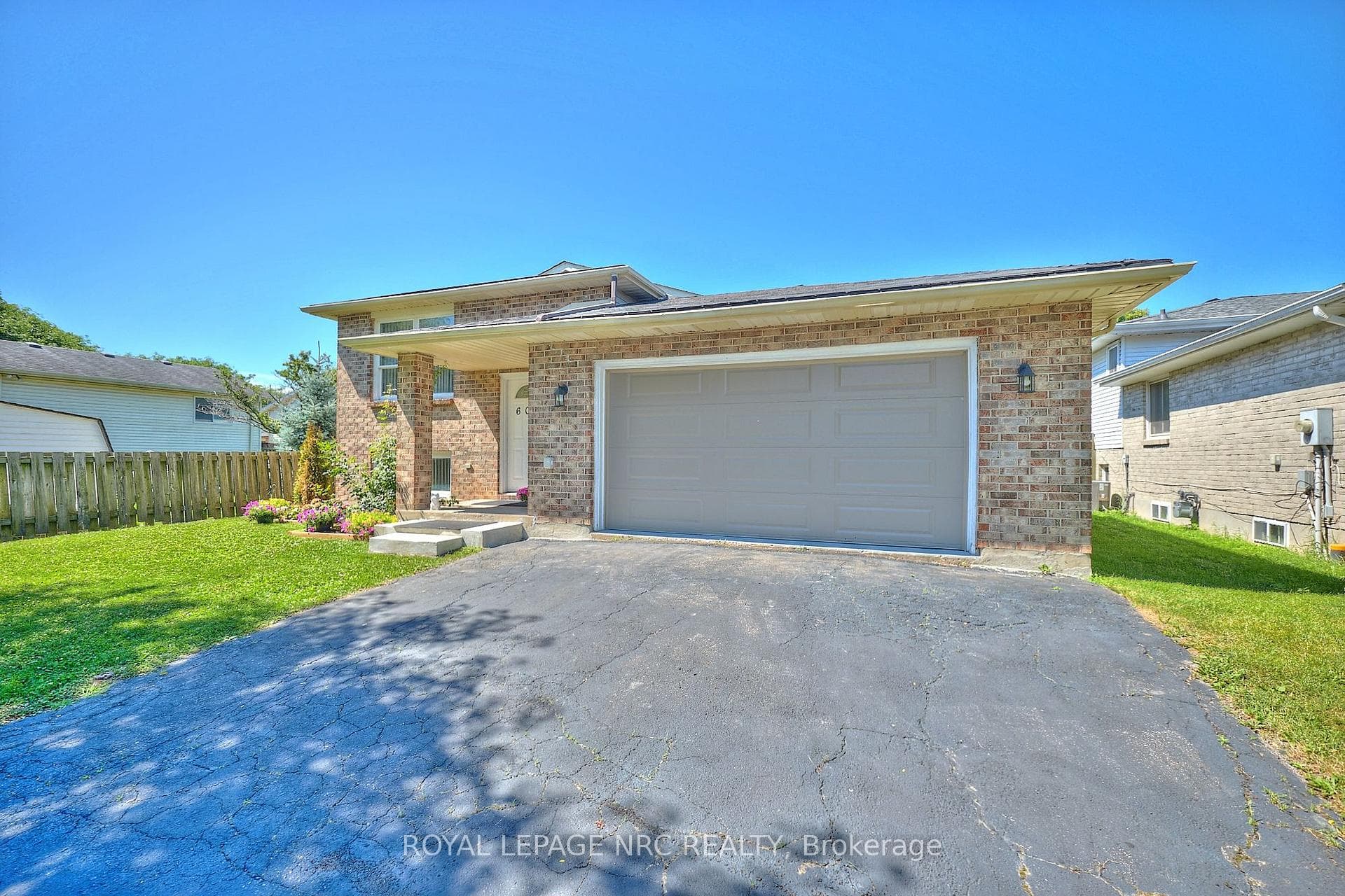 6090 Crimson Drive photo 2