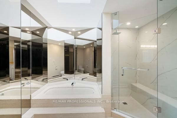 2010 Islington Avenue Unit PH01 photo 14