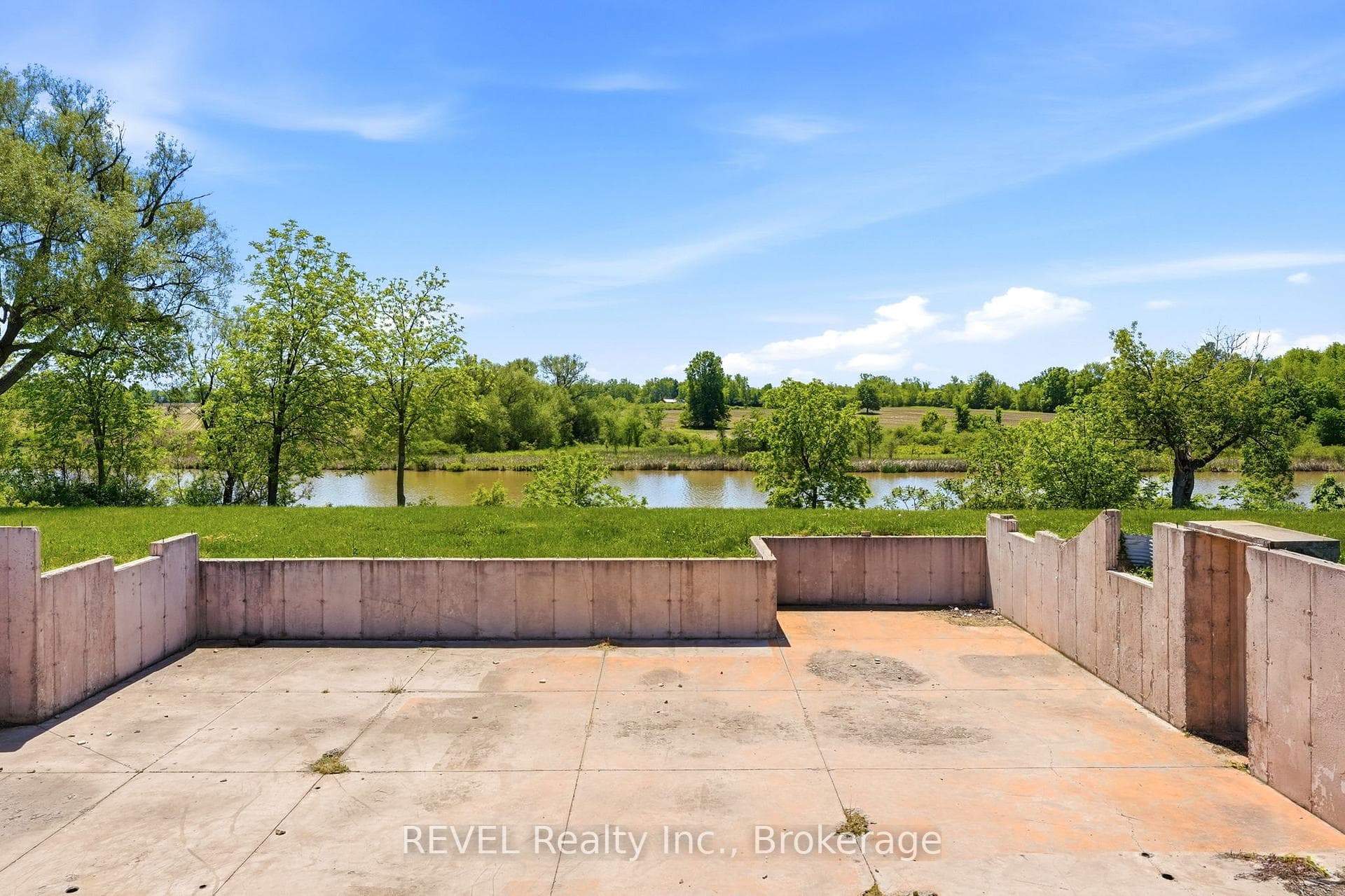 1373 Chippawa Creek Road photo 12