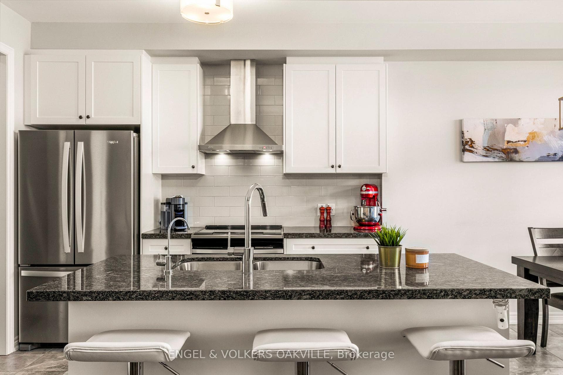 44 Clifford Crescent photo 12