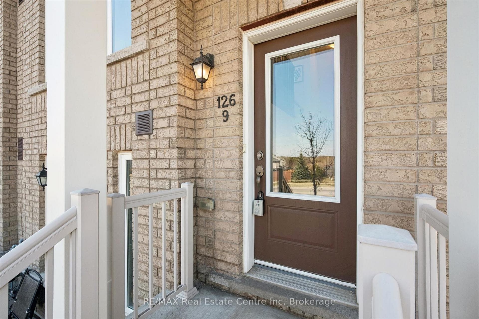 126 Watson Parkway Unit 9 photo 2