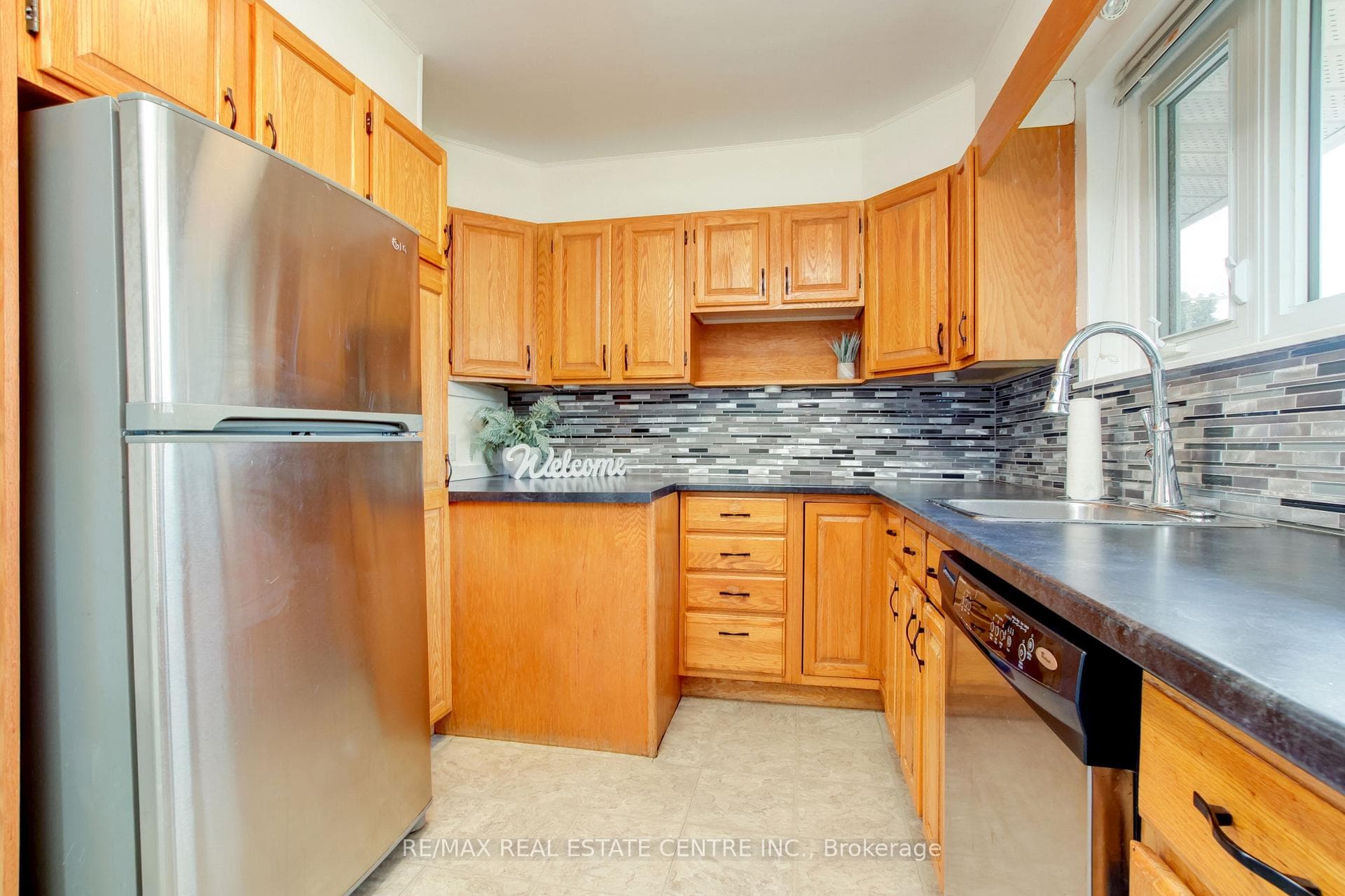 38 Weber Drive photo 13