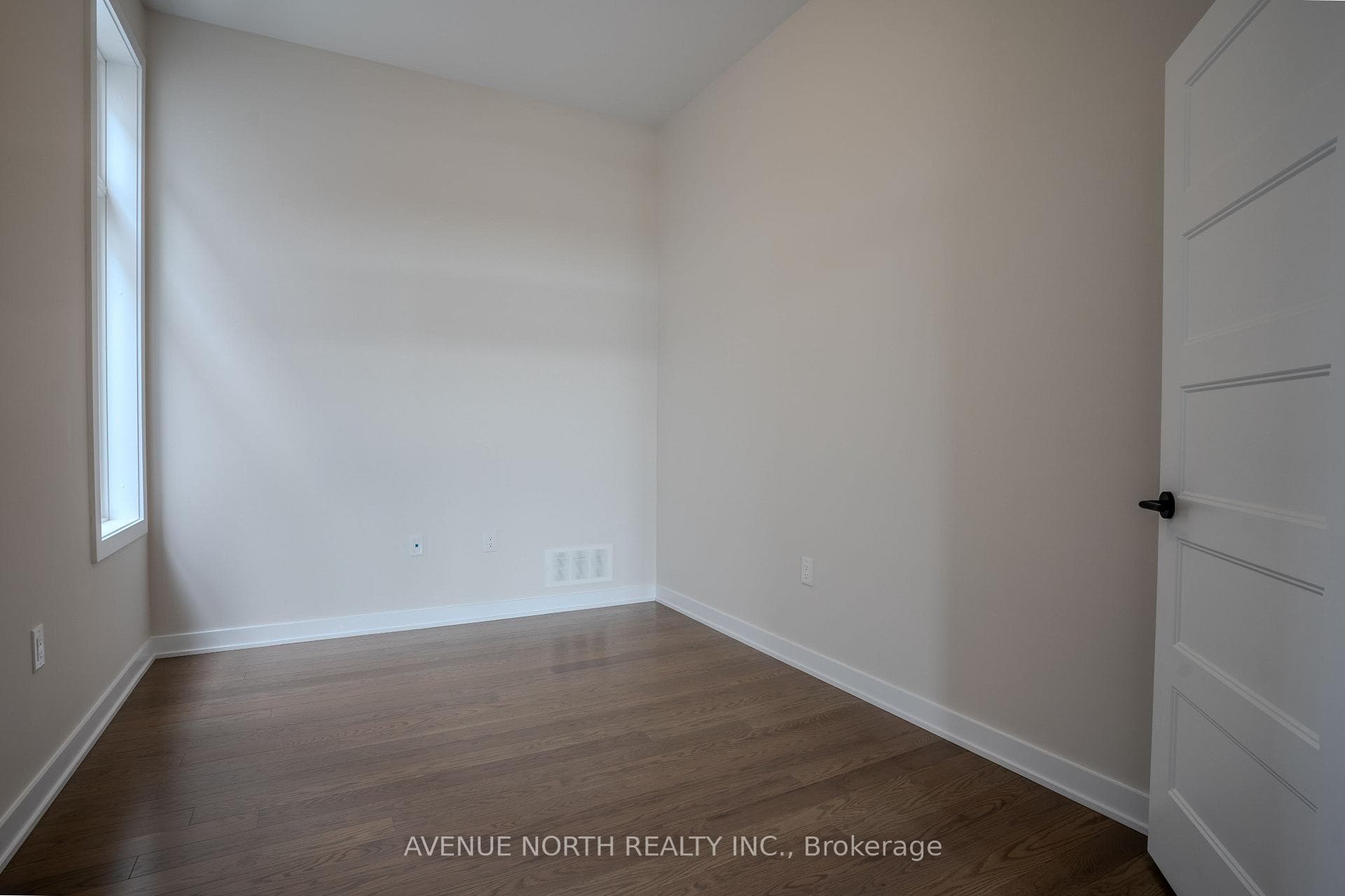 210 Ginebik Way photo 5