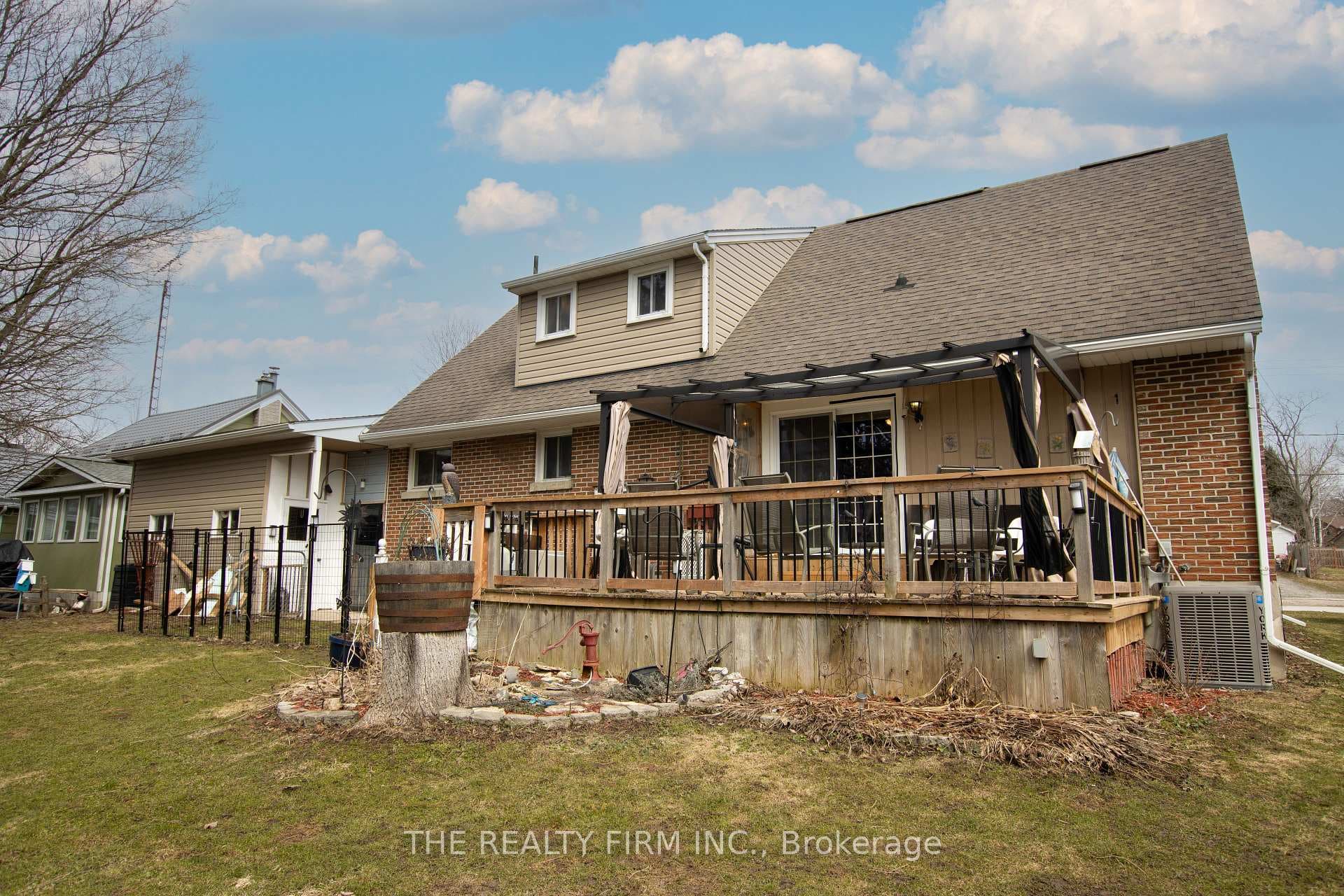 80 Princess Street photo 27