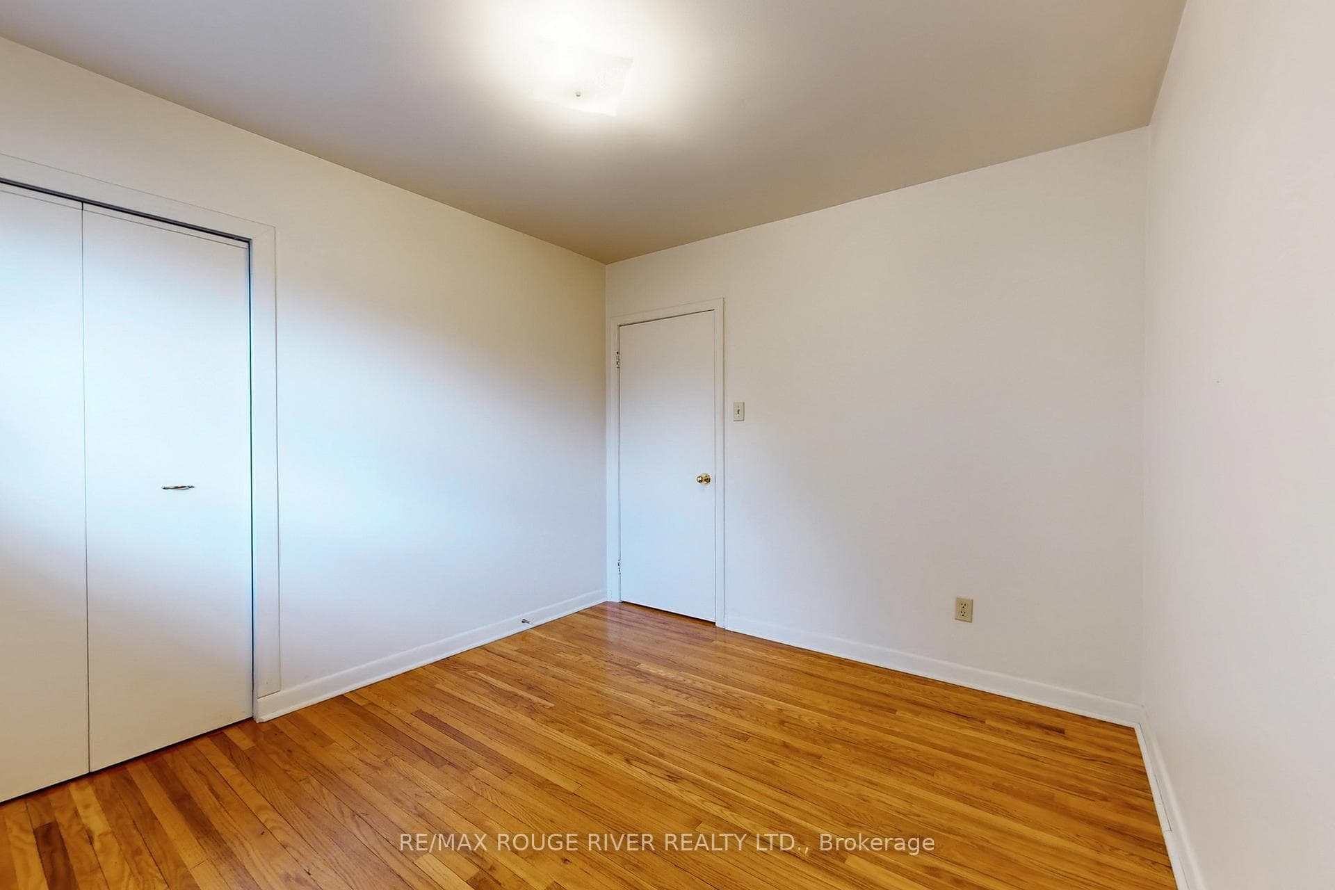 68 Aurora Heights Drive photo 28