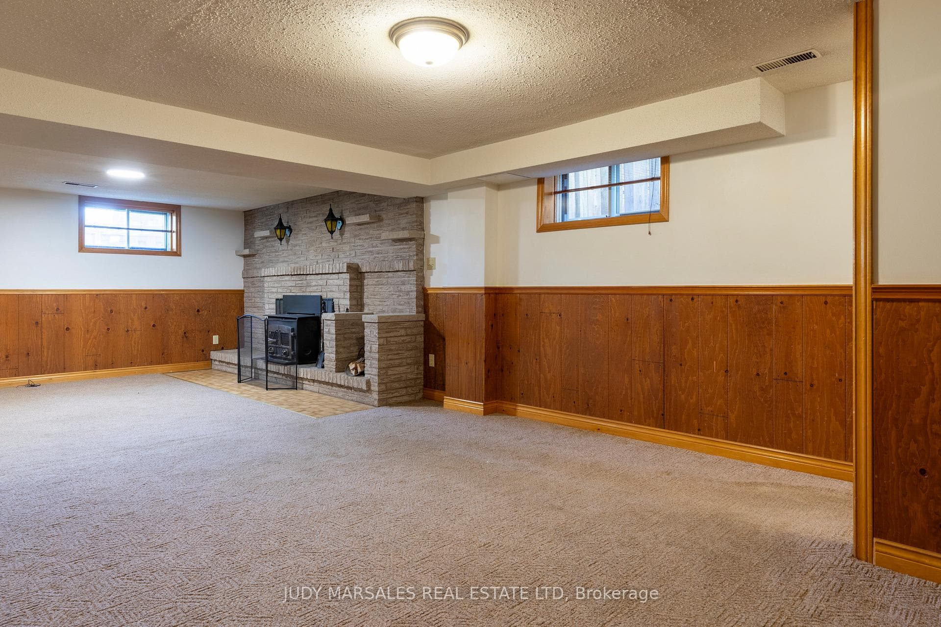 608 Stone Church Road photo 25