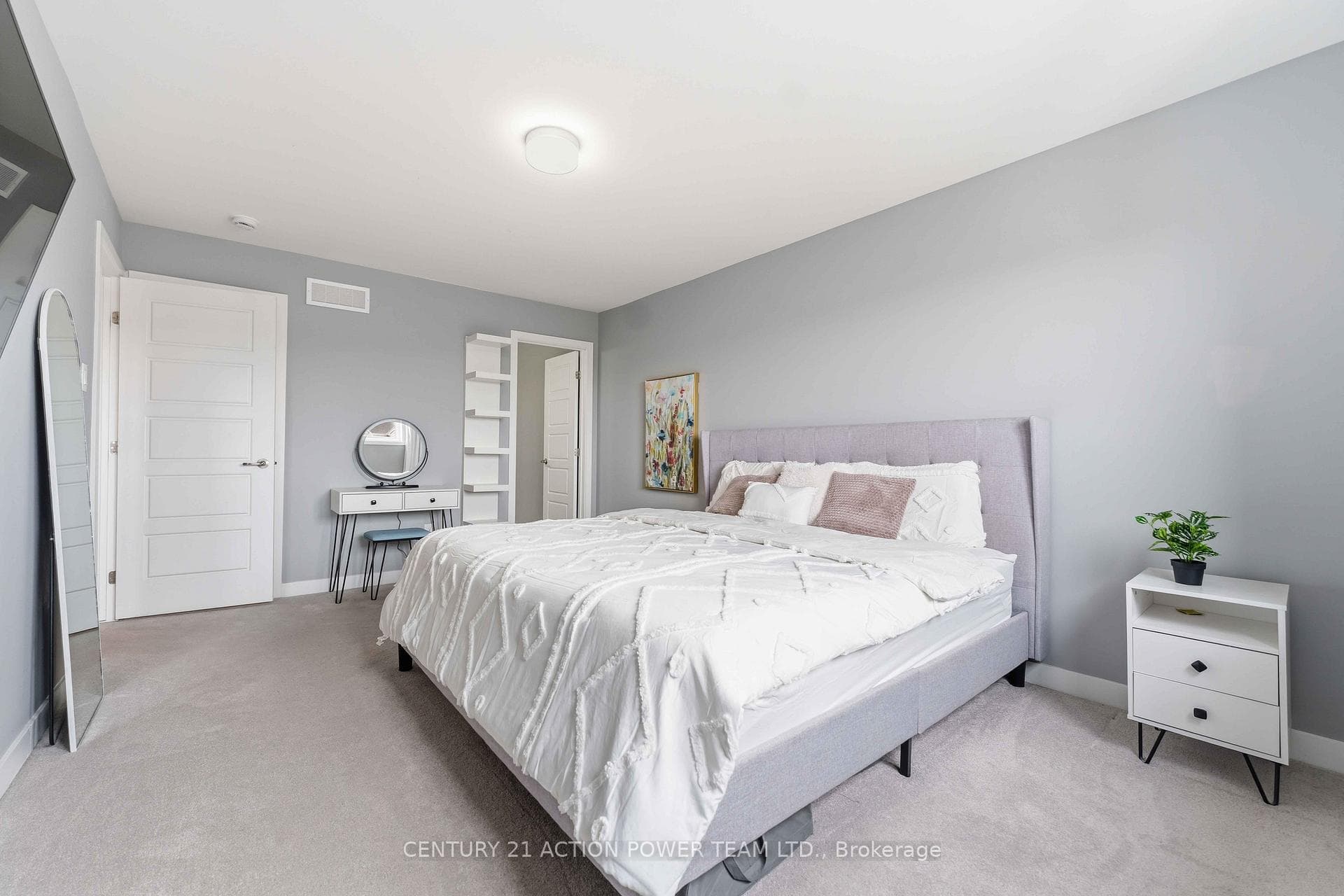 2195 Winsome Terrace photo 22