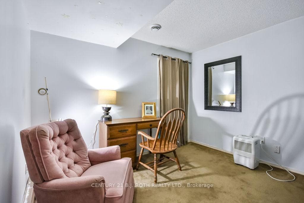 153 Gilwood Park Drive photo 10