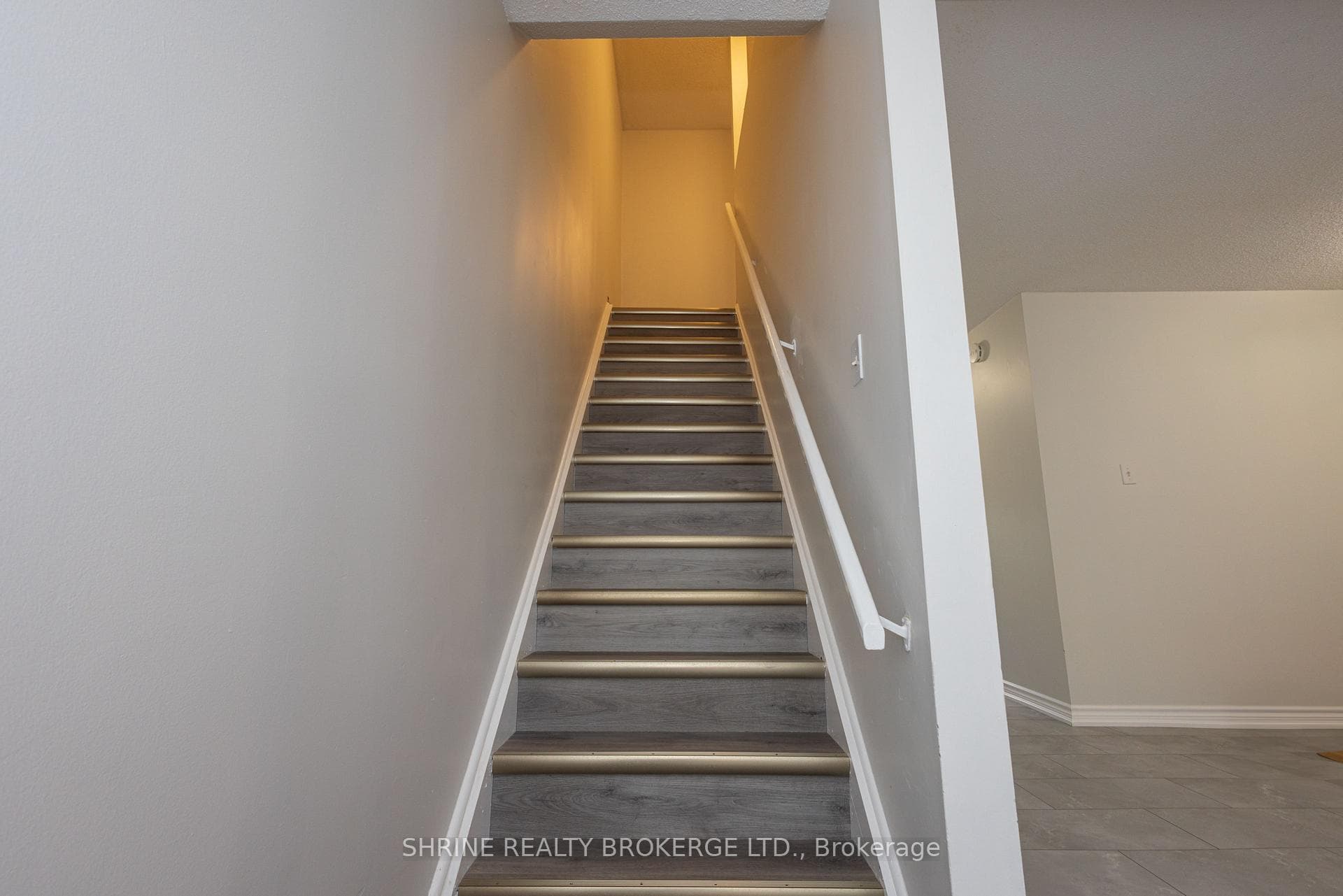 490 Third Street Unit 15 photo 19