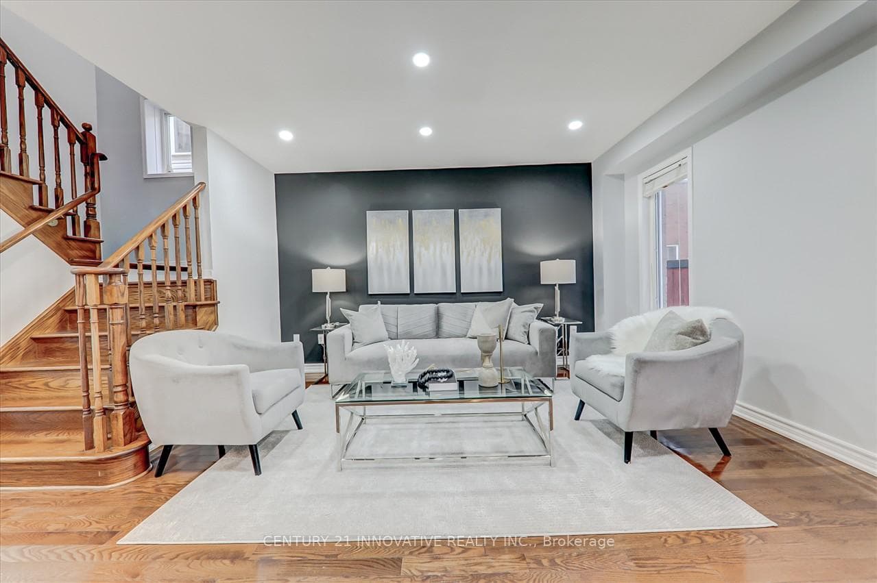 38 Hornsell Circle photo 9