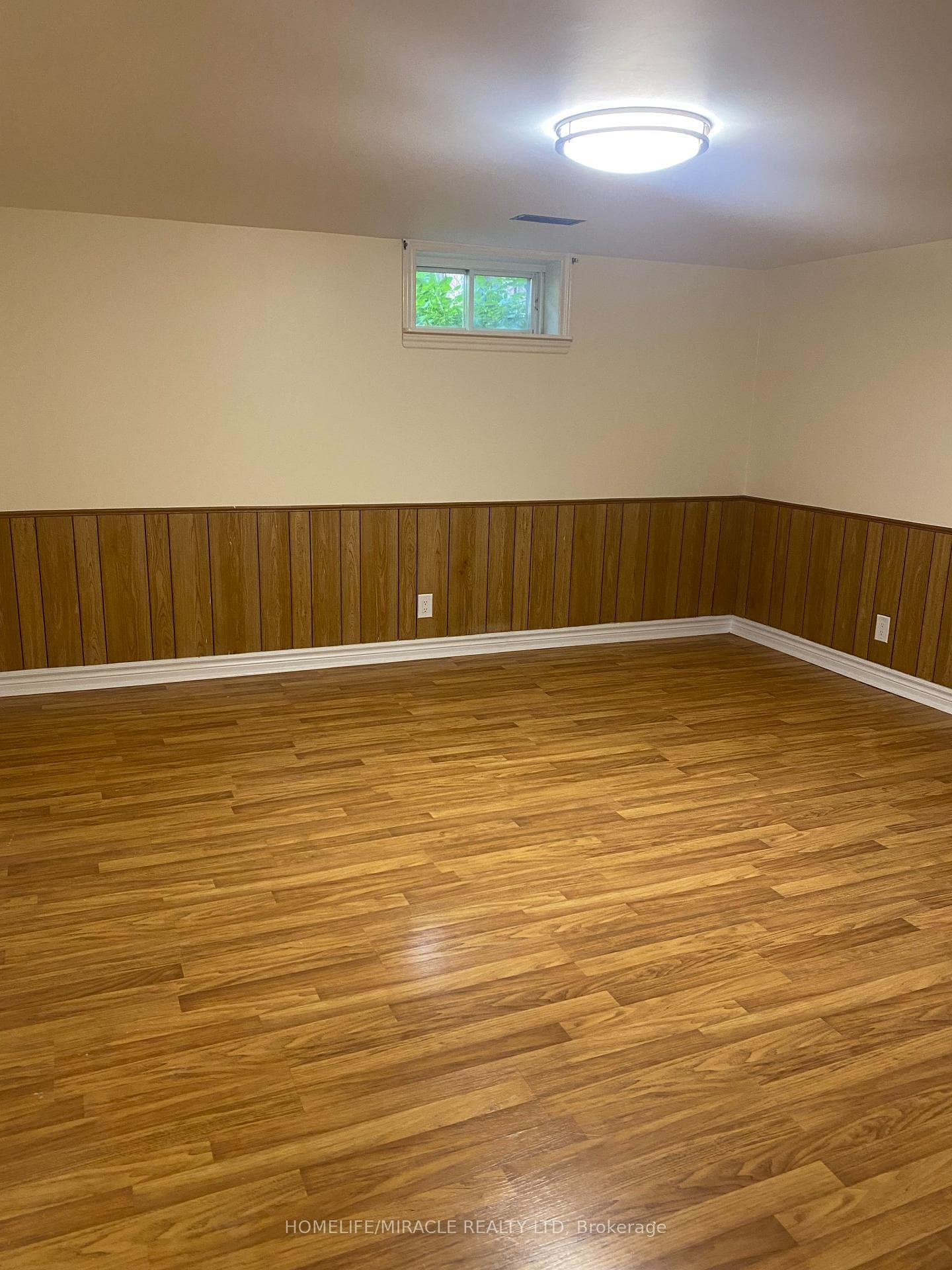 10 Sundridge Drive Unit Basement photo 11