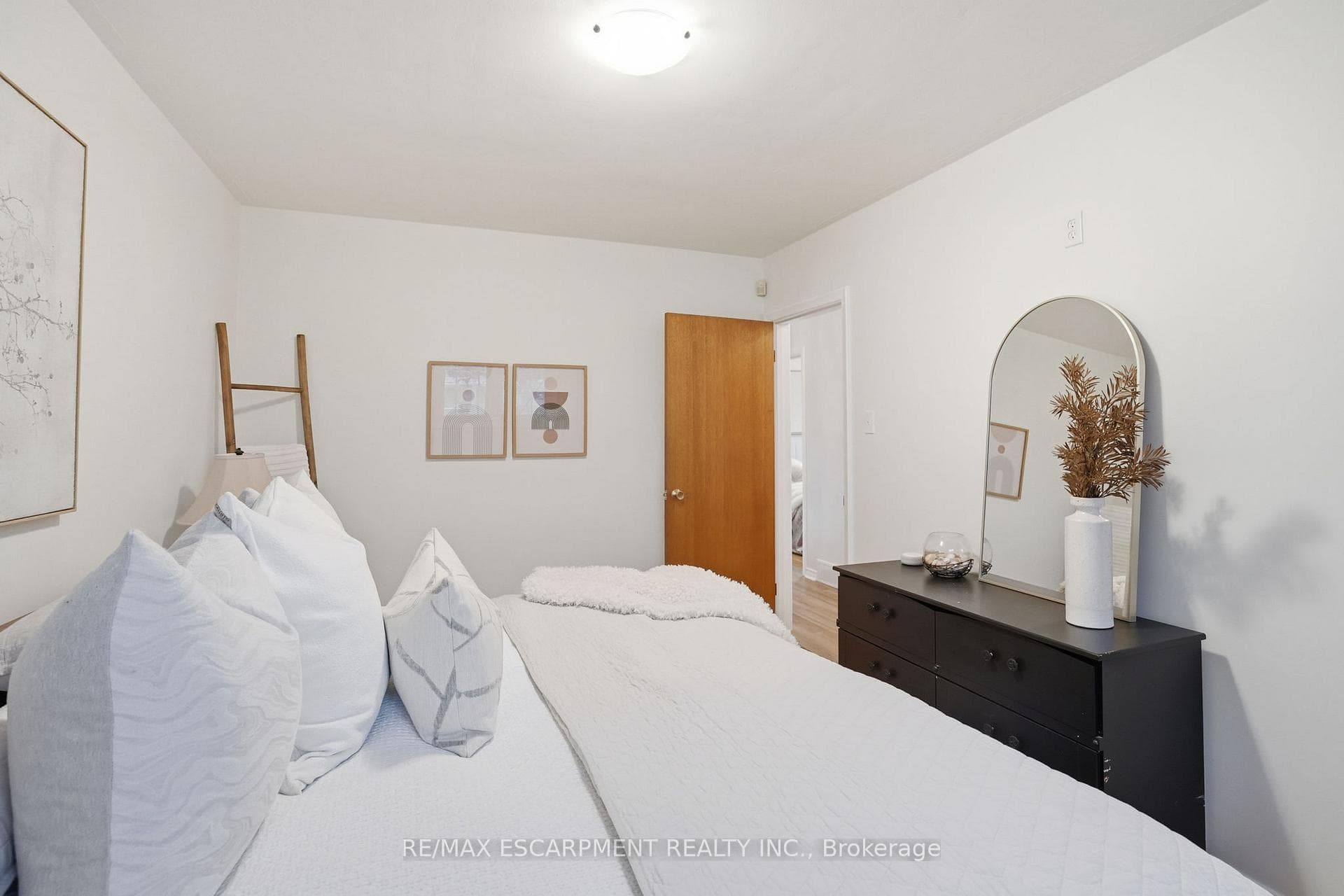 131 NASH Road photo 20