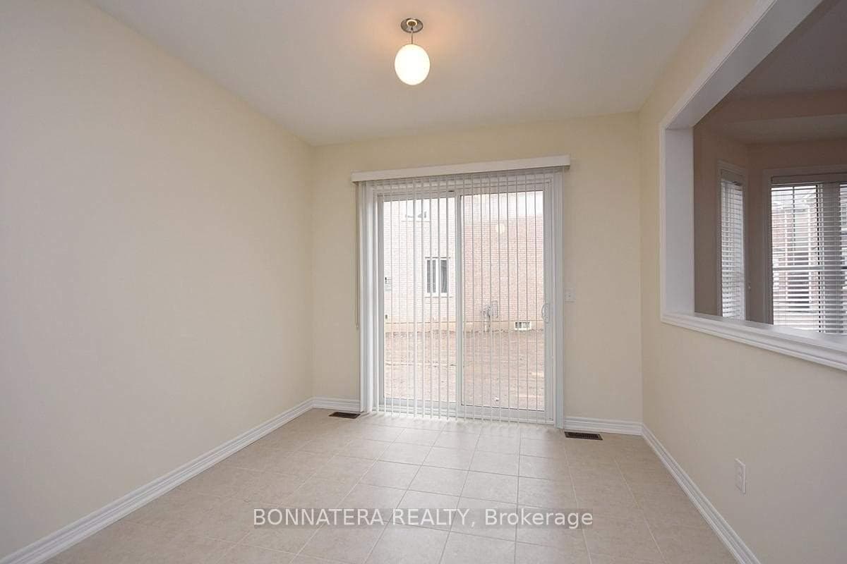 462 Terrace Way photo 10