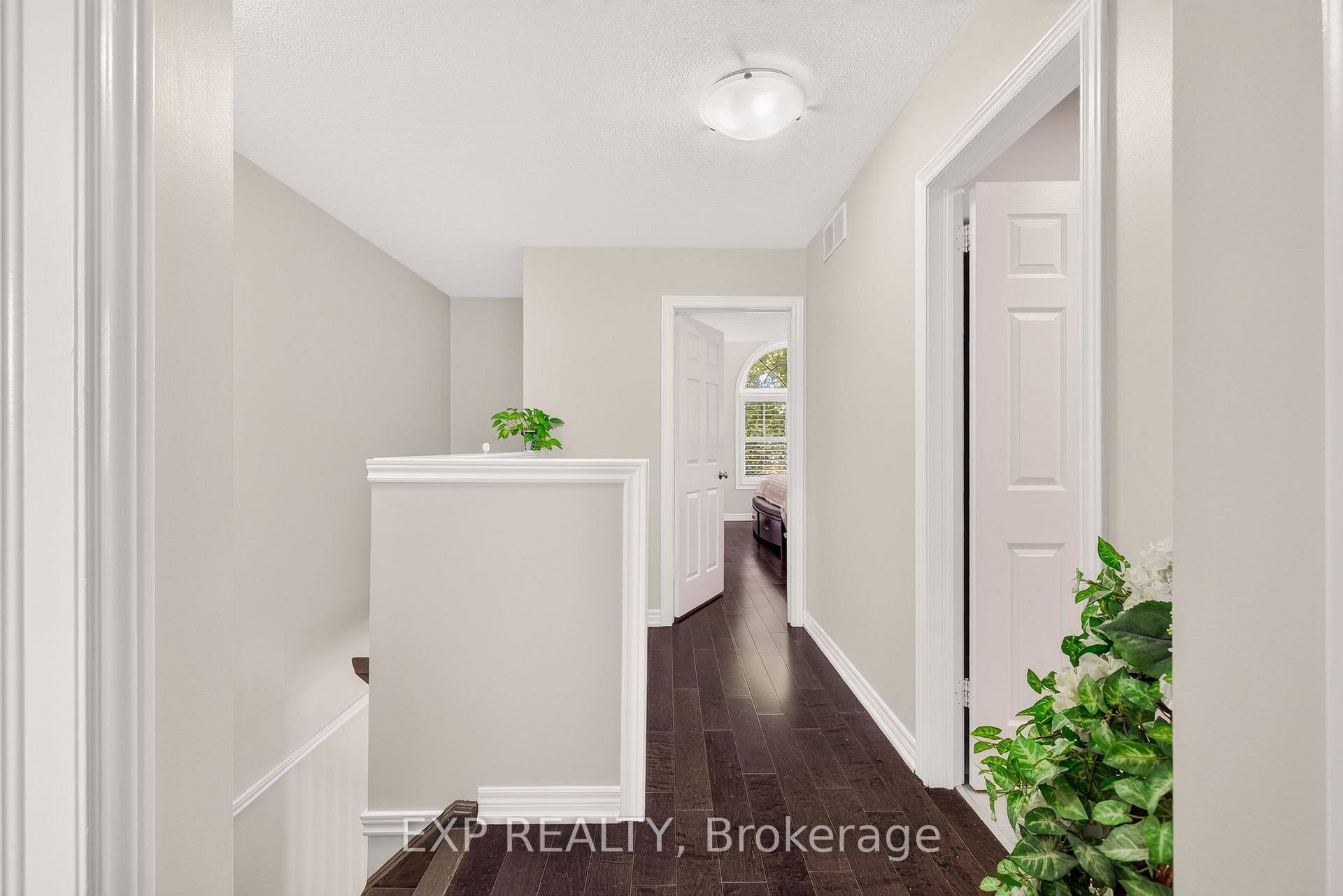 620 Munich Circle photo 22
