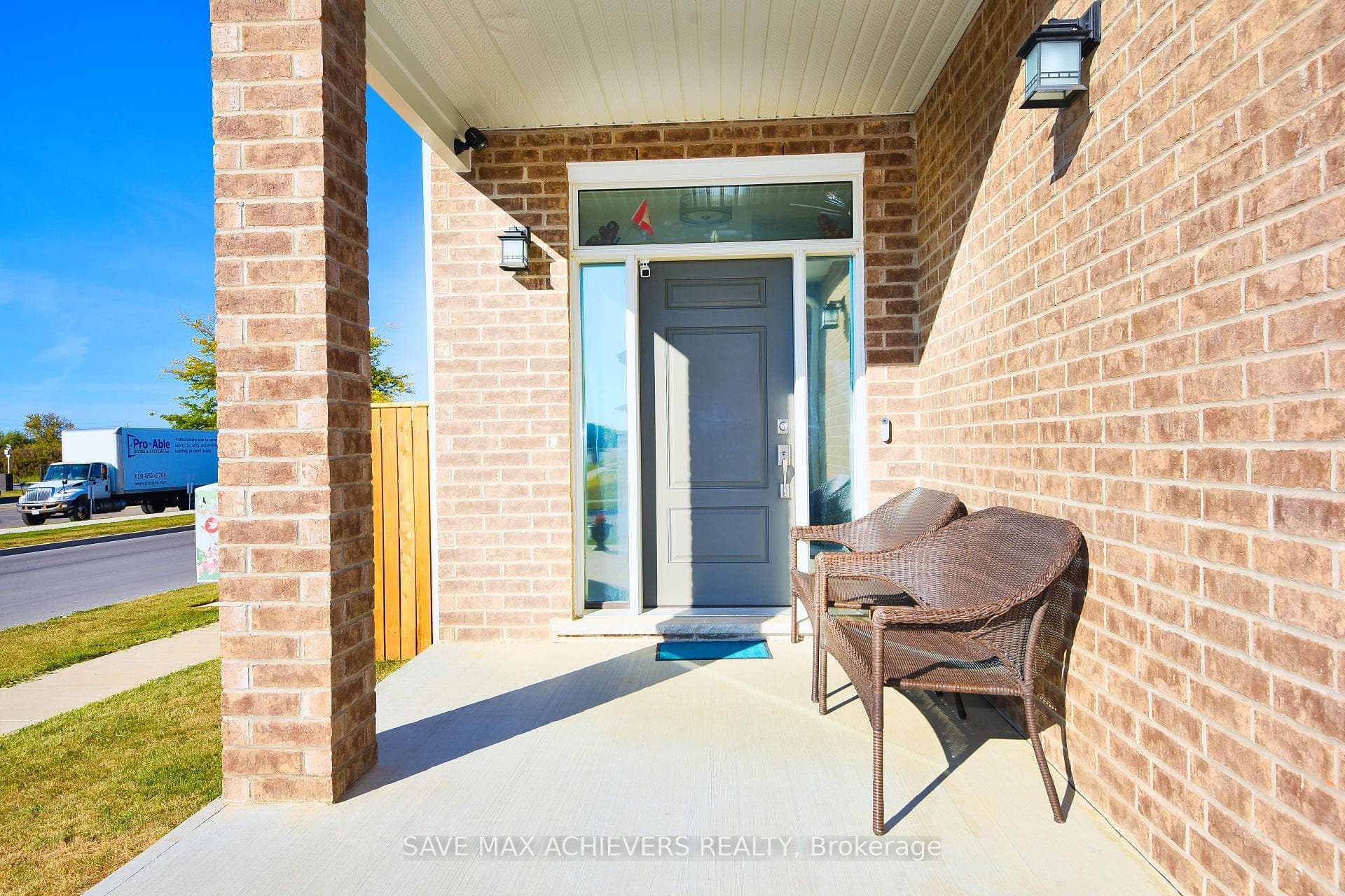 107 Byers Street photo 3