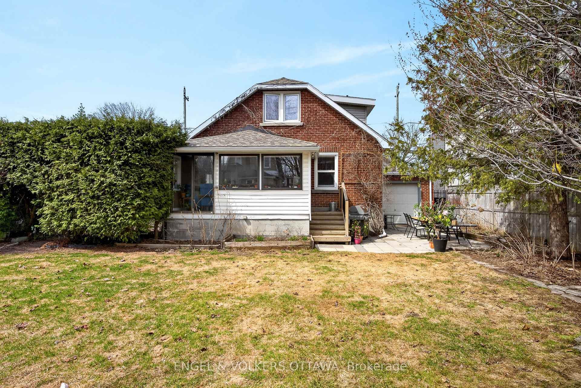 166 Wesley Avenue photo 34